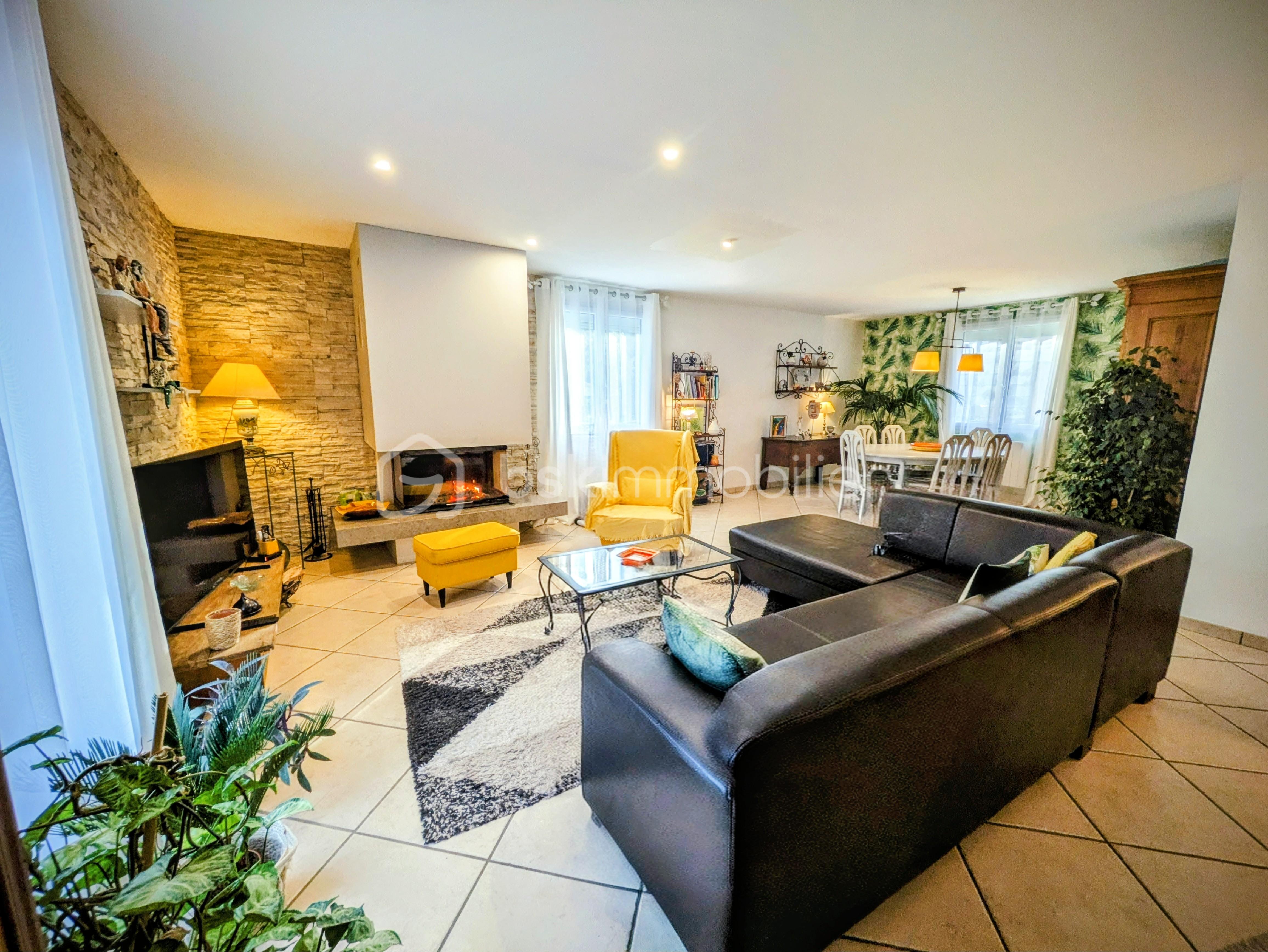 Maison de 120 m² - PXL_20251110_143241598~2.jpg