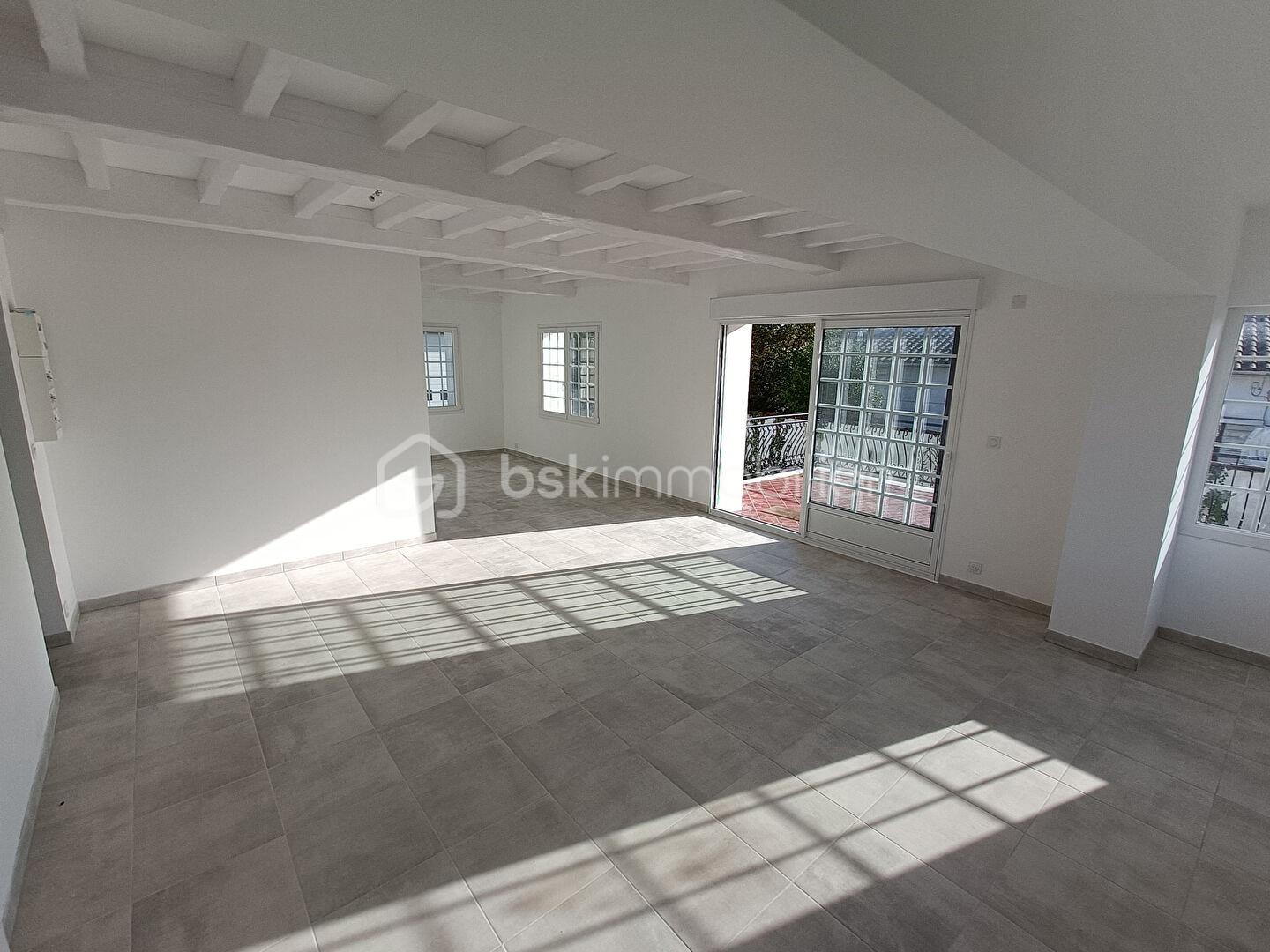 d villa meschers.jpg