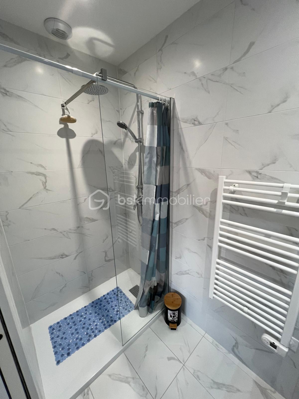 Maison de 90 m² - WhatsApp Image 2025-12-08 à 17.10.37_0f6988c3.jpg