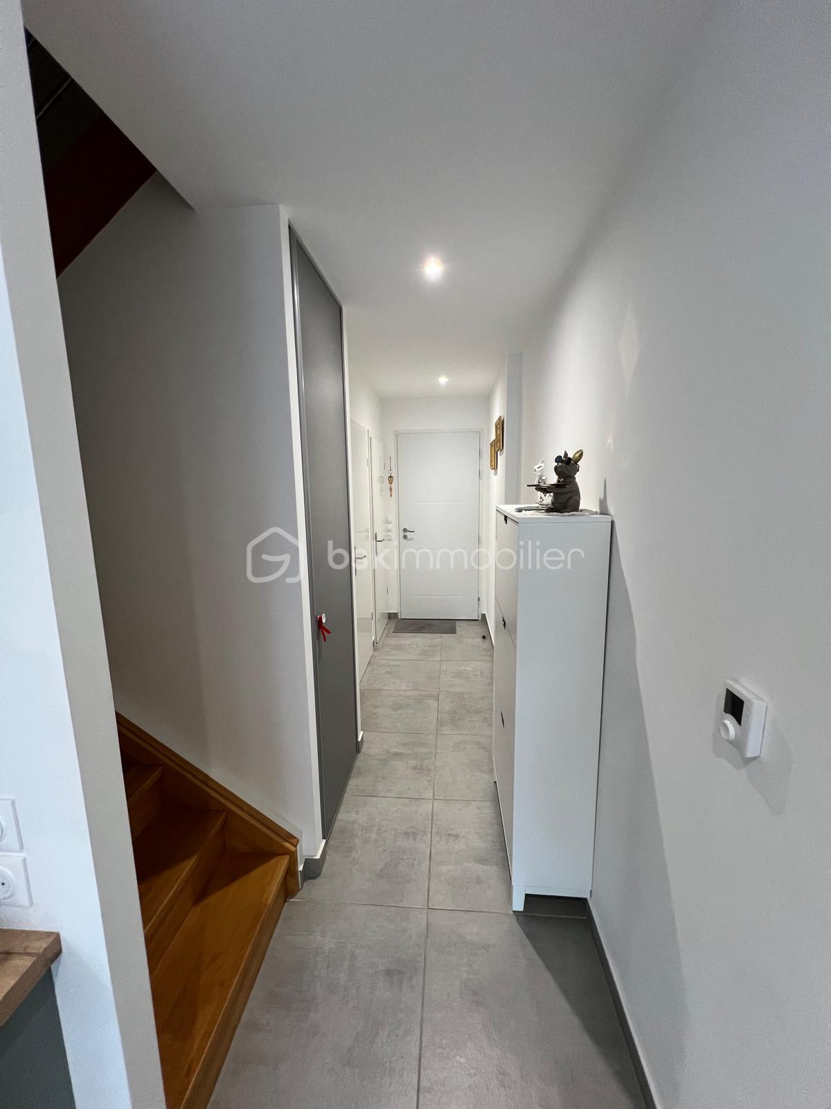 Maison de 90 m² - WhatsApp Image 2025-12-08 à 17.10.38_97777f42.jpg