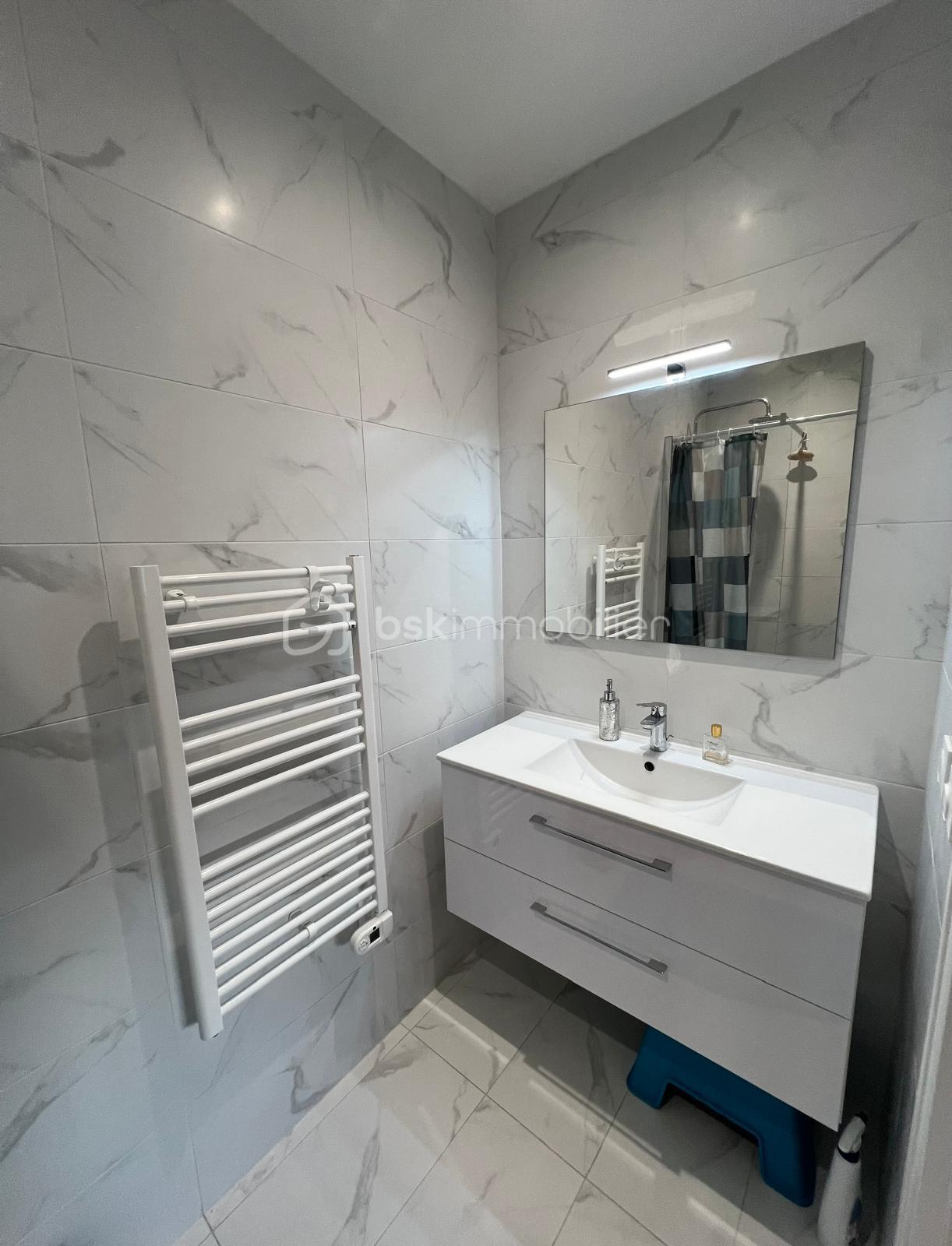 Maison de 90 m² - WhatsApp Image 2025-12-08 à 17.10.37_c473916a.jpg