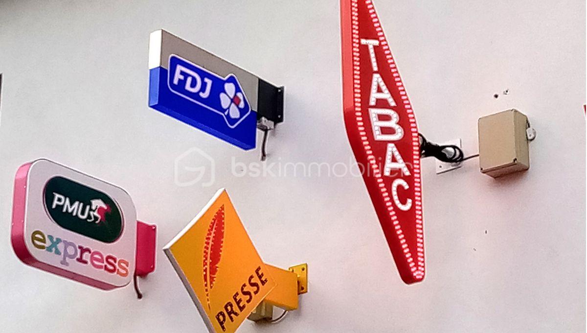 Fonds de commerce - Carotte tabac.JPG