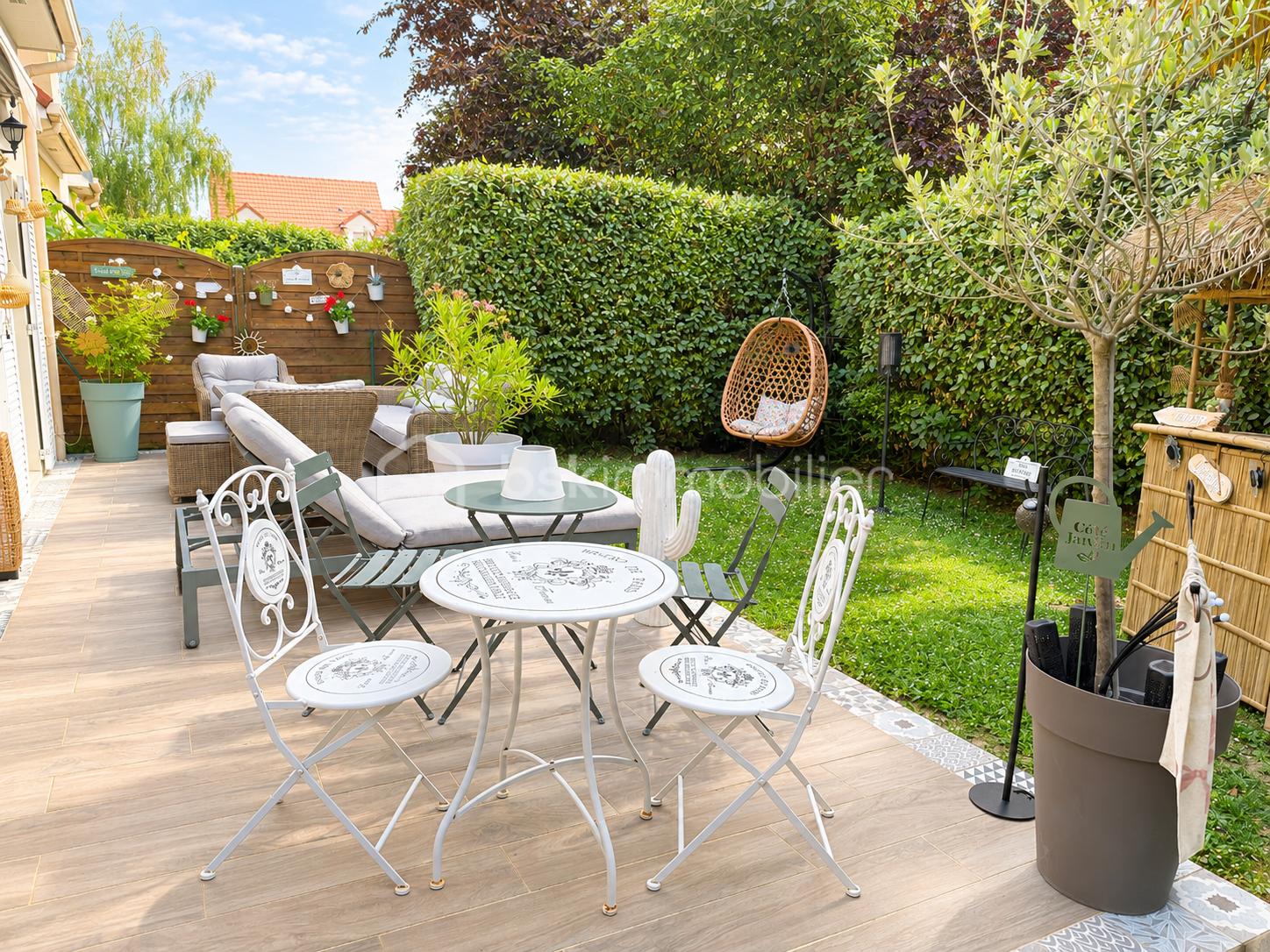 Maison 5 pièces 109 m² · à Ballainvilliers · 109 m² · 388 000 €