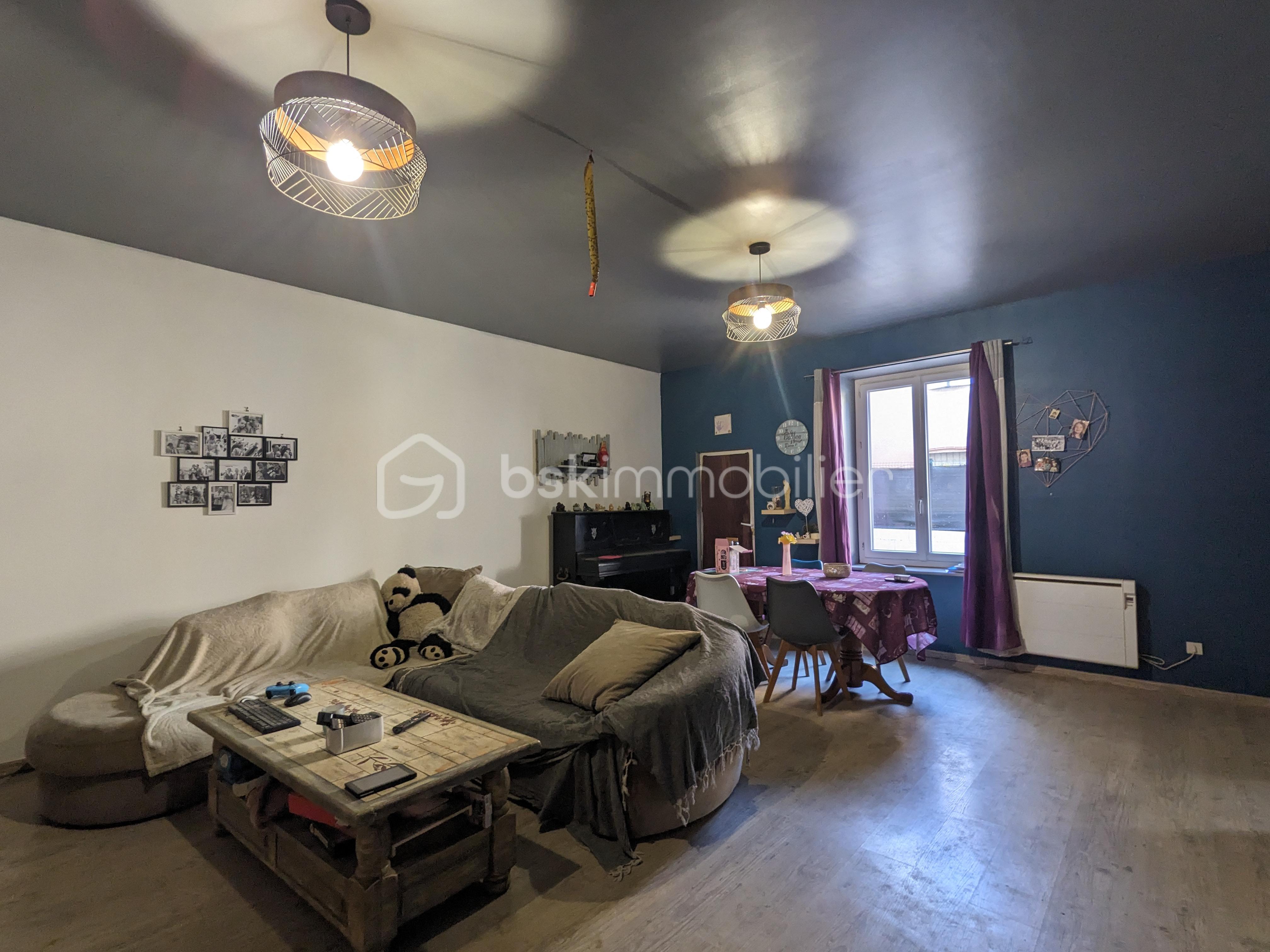 Maison de village de 180 m² - SALON 1.jpg