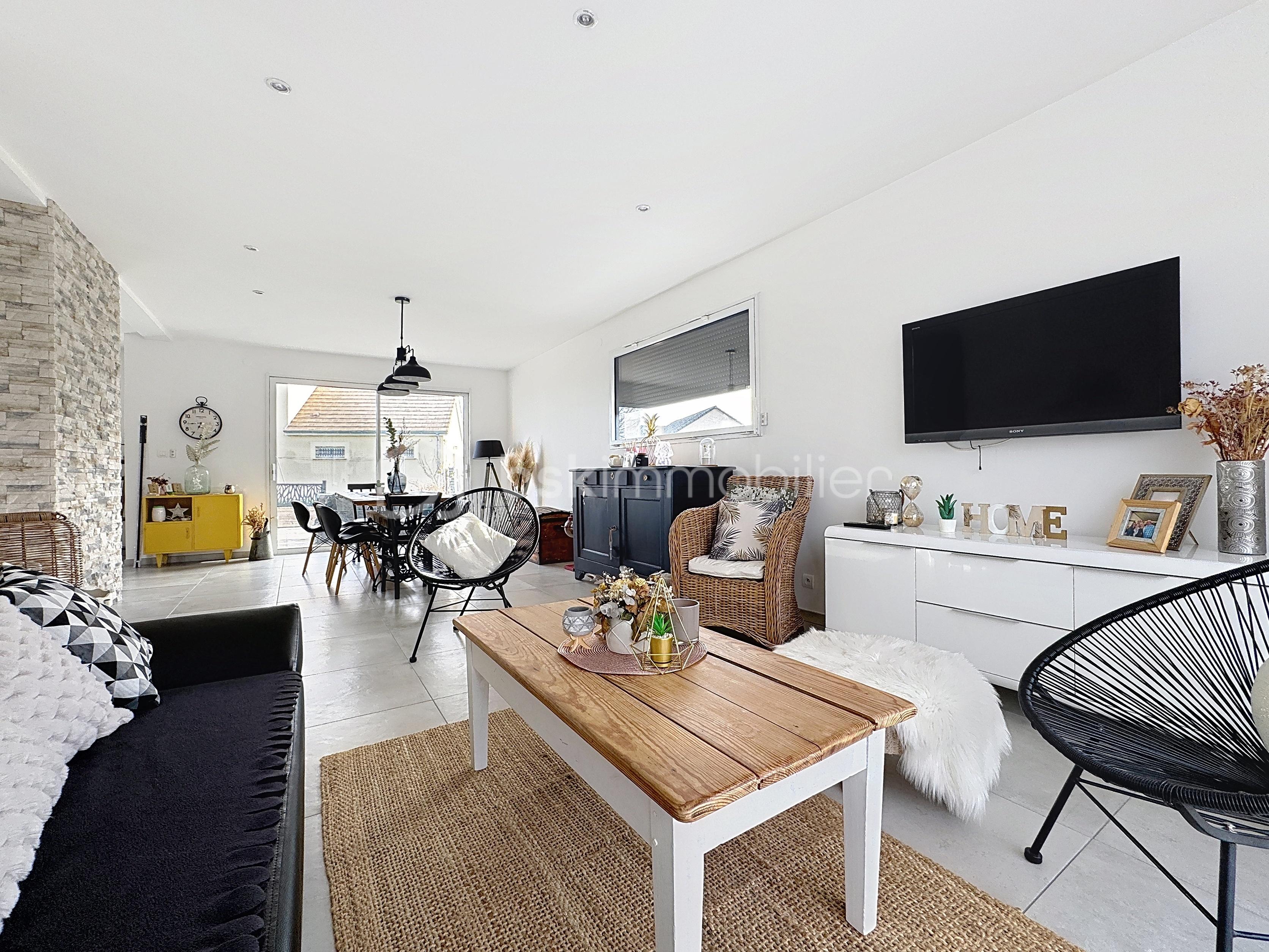 photo-1763038176 (2).jpg