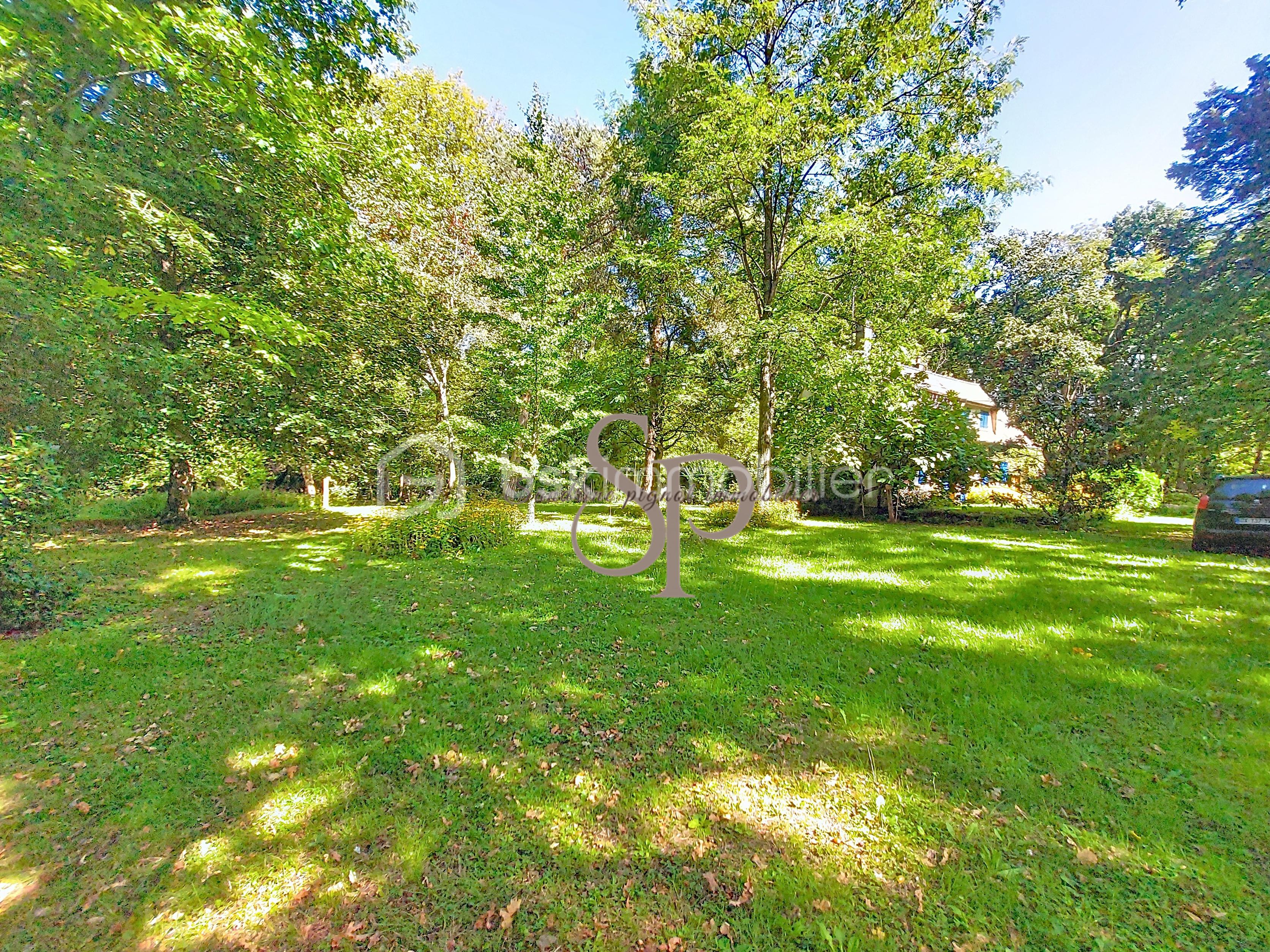 Maison de 95 m² - Jardin vers maison.jpg