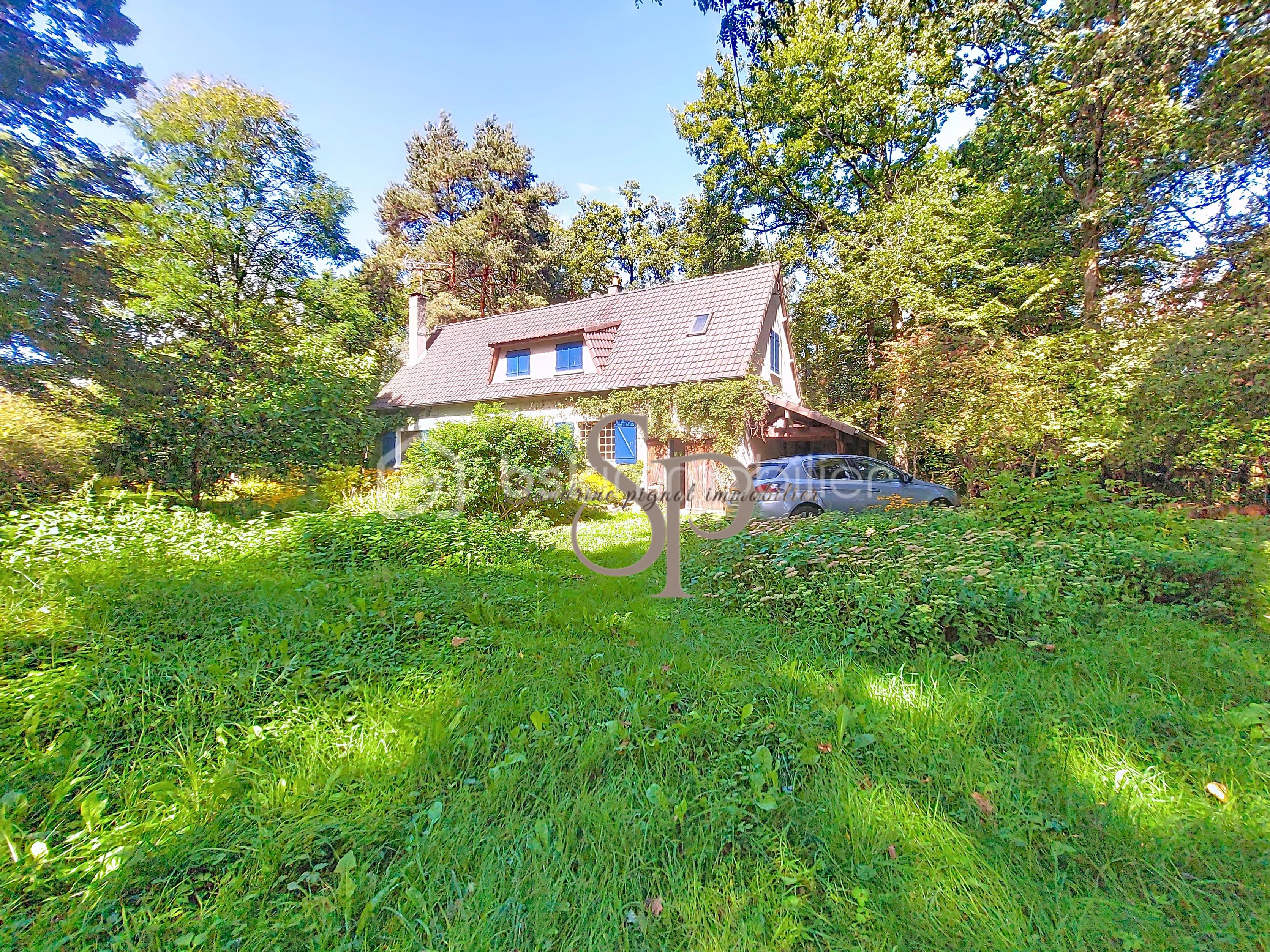 Maison de 95 m² - façade avant côté droit.jpg