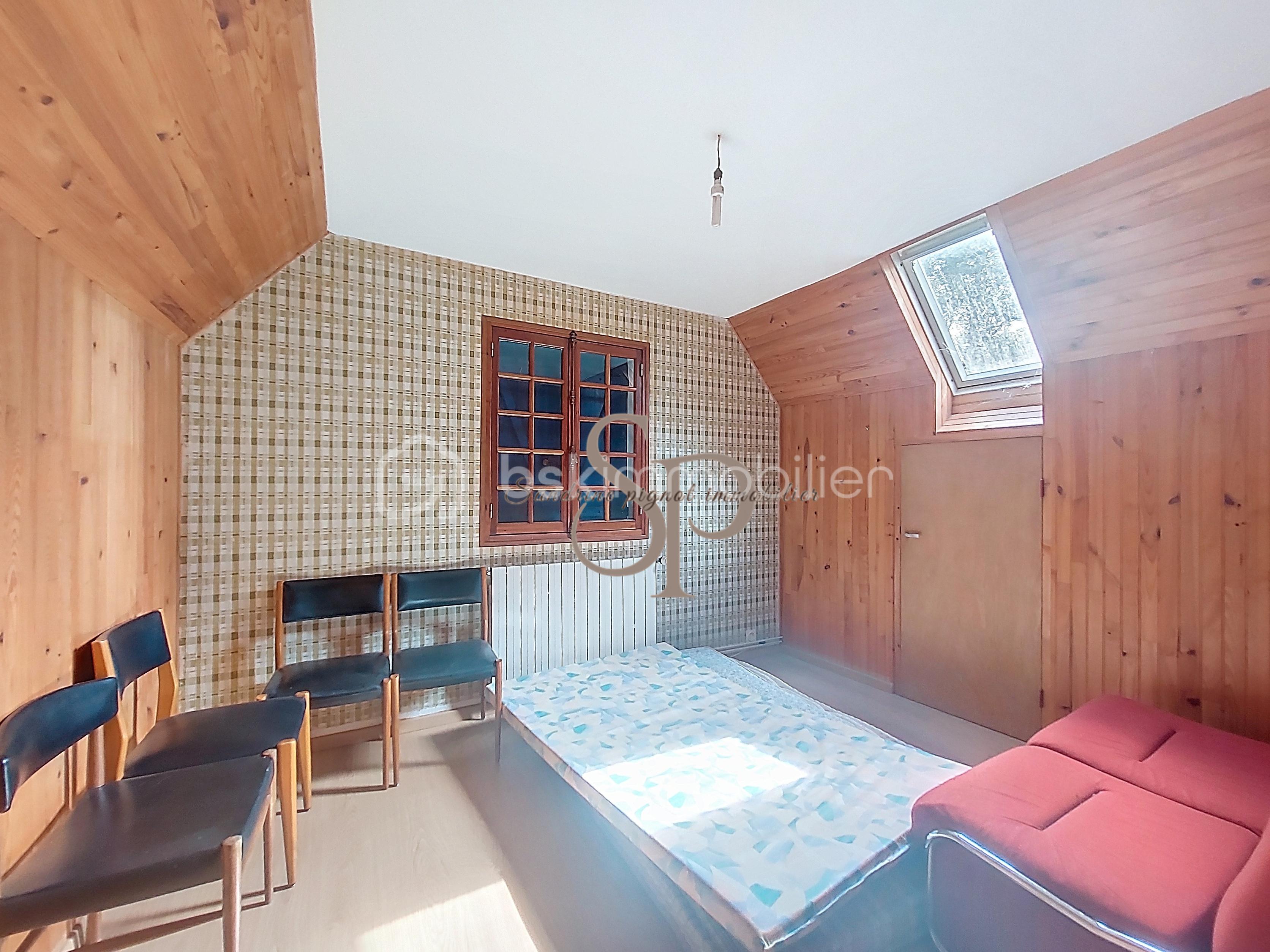 Maison de 95 m² - ch droite partie 2.jpg