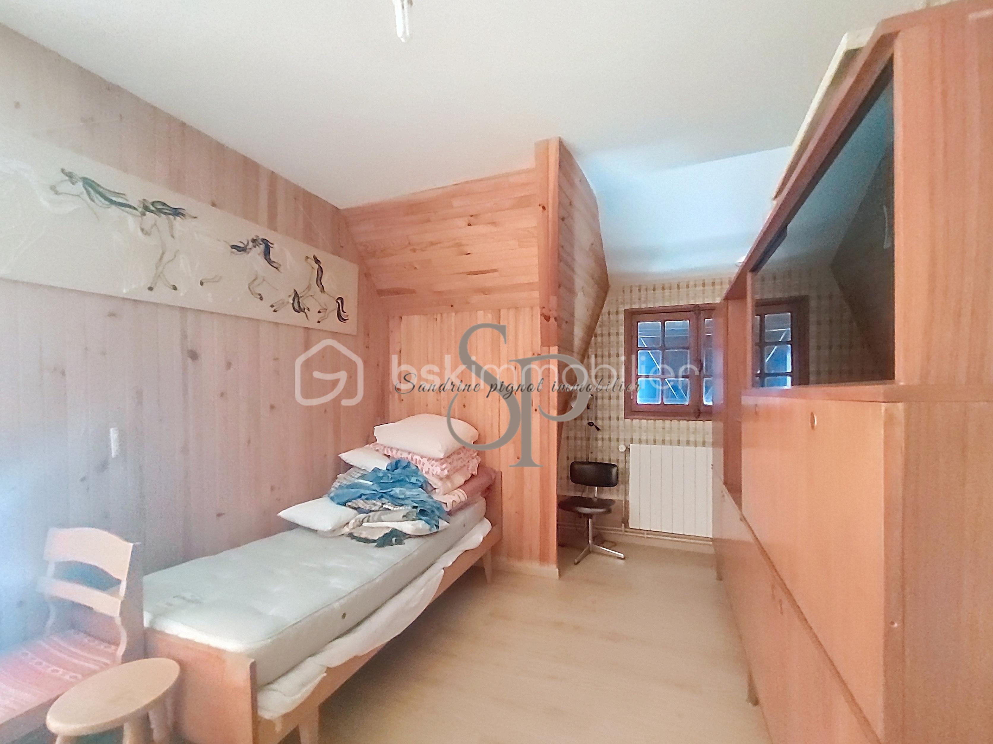 Maison de 95 m² - ch dr partie 1.jpg