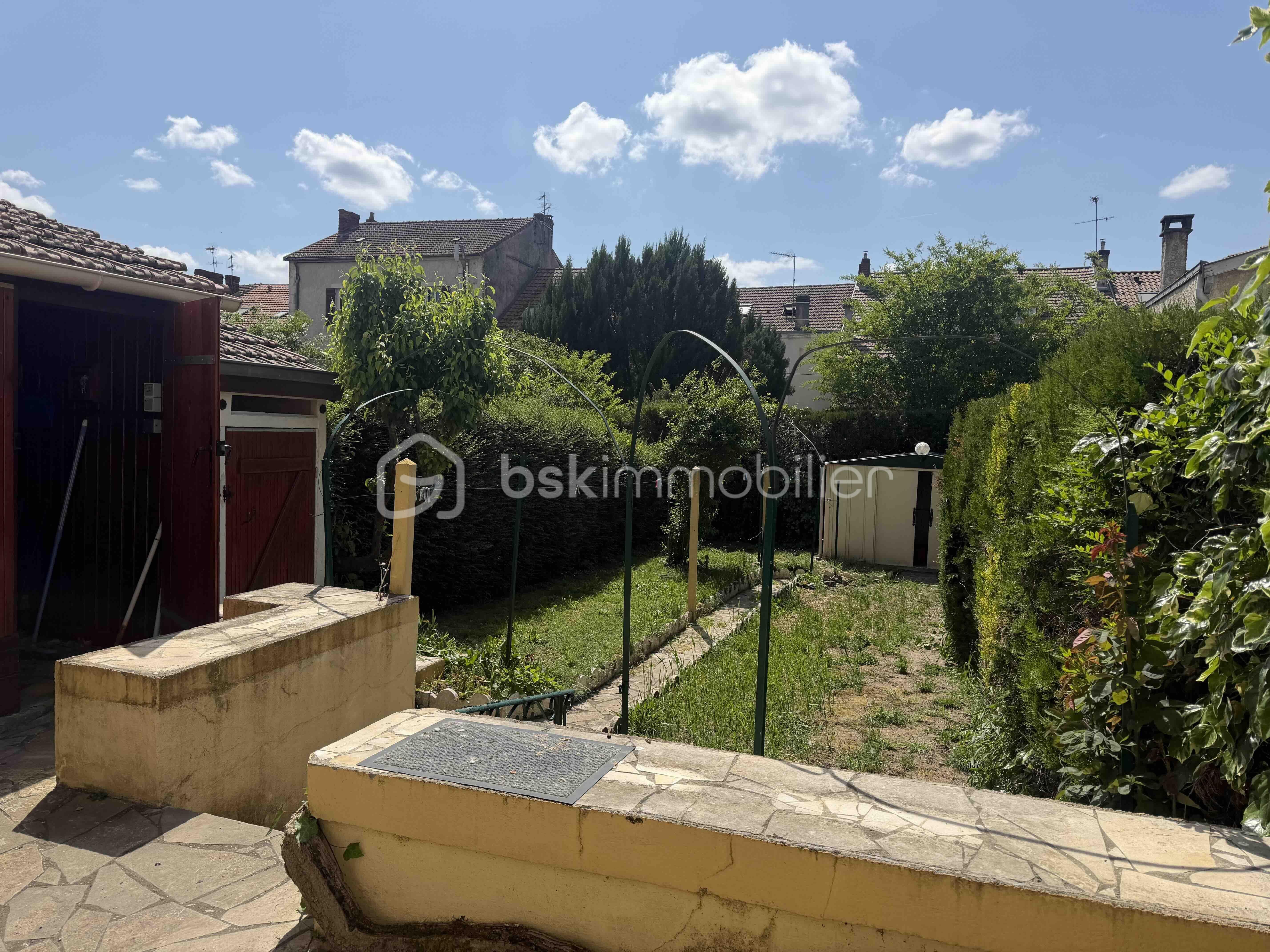 Immeuble 7 pièces 142 m² · à Périgueux · 142 m² · 197 000 €
