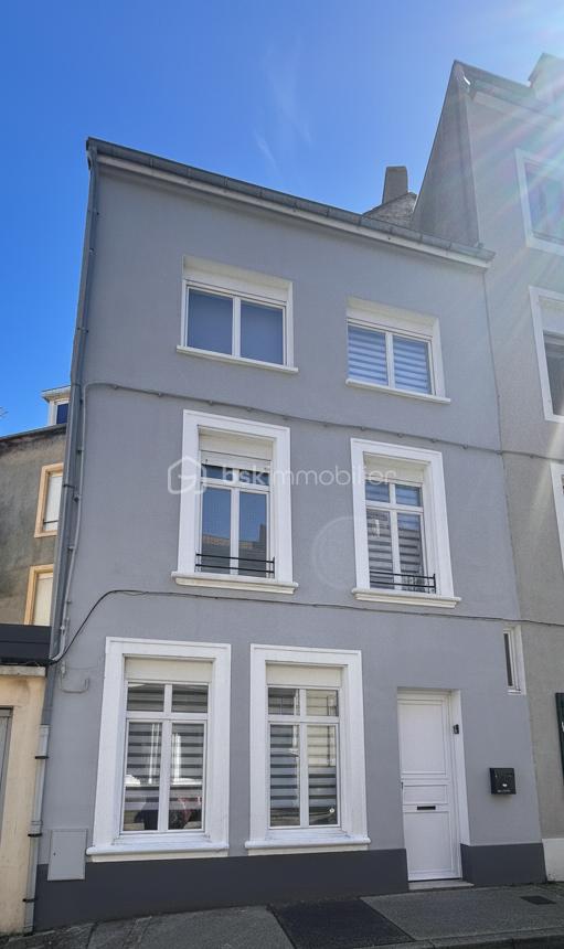 Façade.jpg
