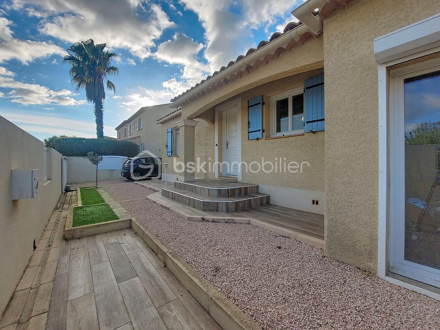 Maison traditionnelle de 82,95 m² - Maison Ollioules 12.jpg