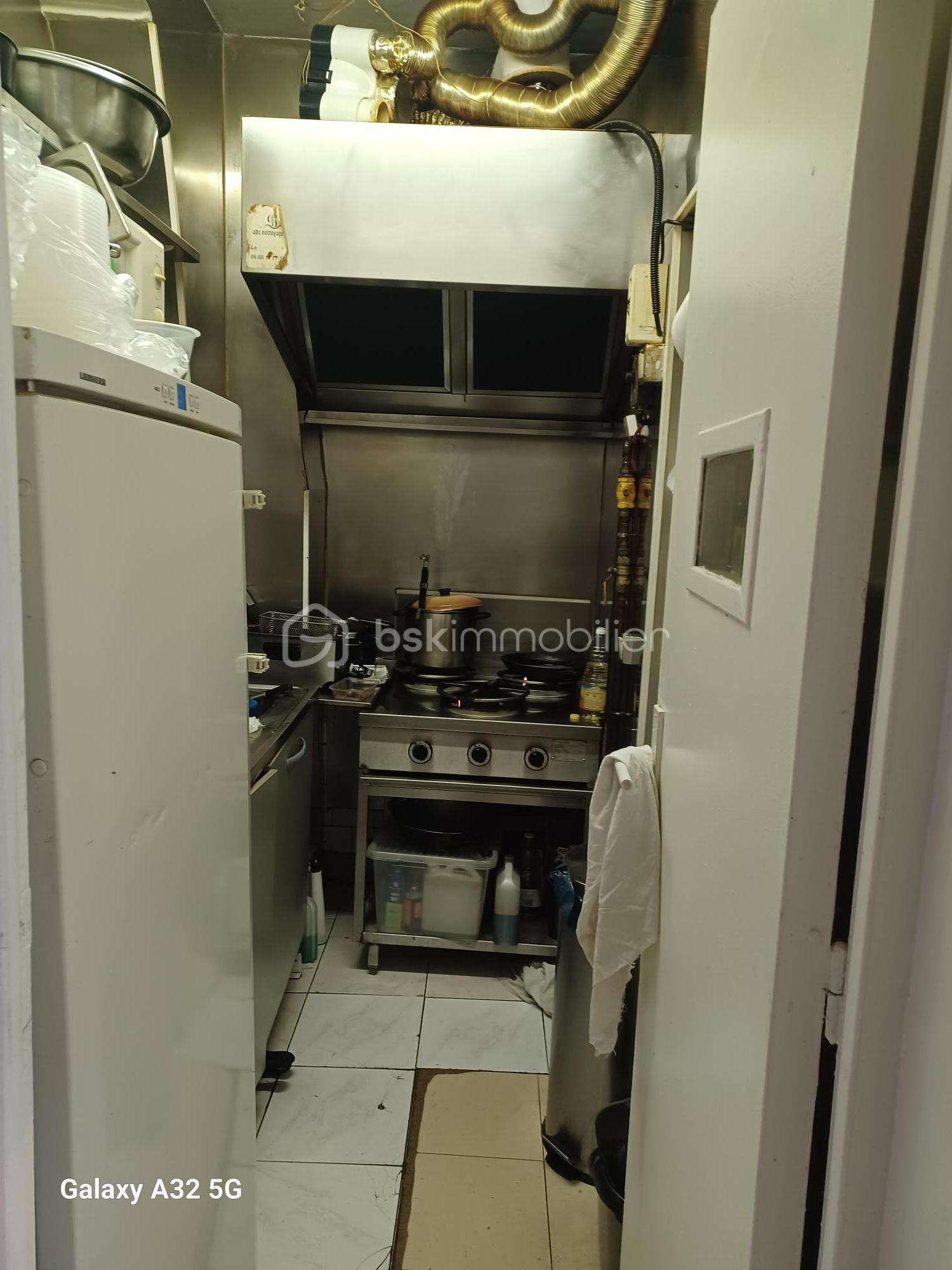 Fonds de commerce - restaurant20 cuisine.jpg