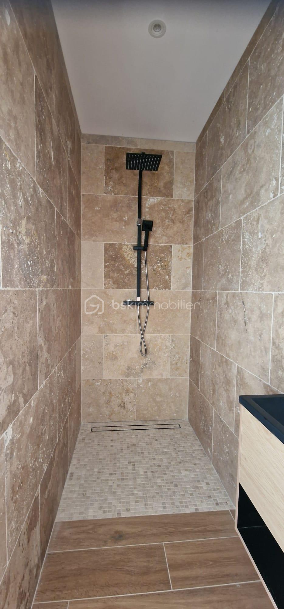 salle d'eau 1.jpeg