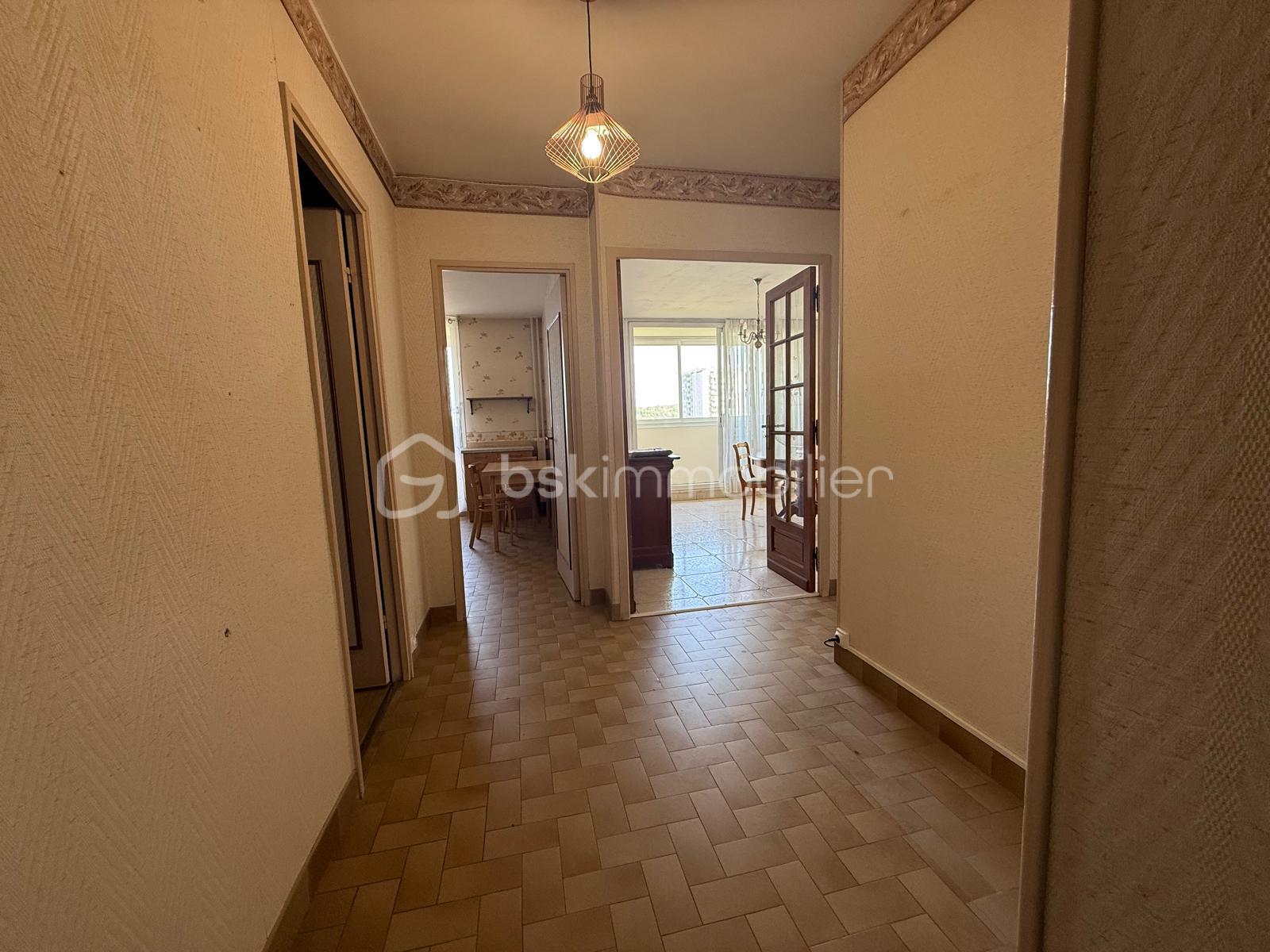 WhatsApp Image 2026-04-15 at 17.35.00 (15).jpeg