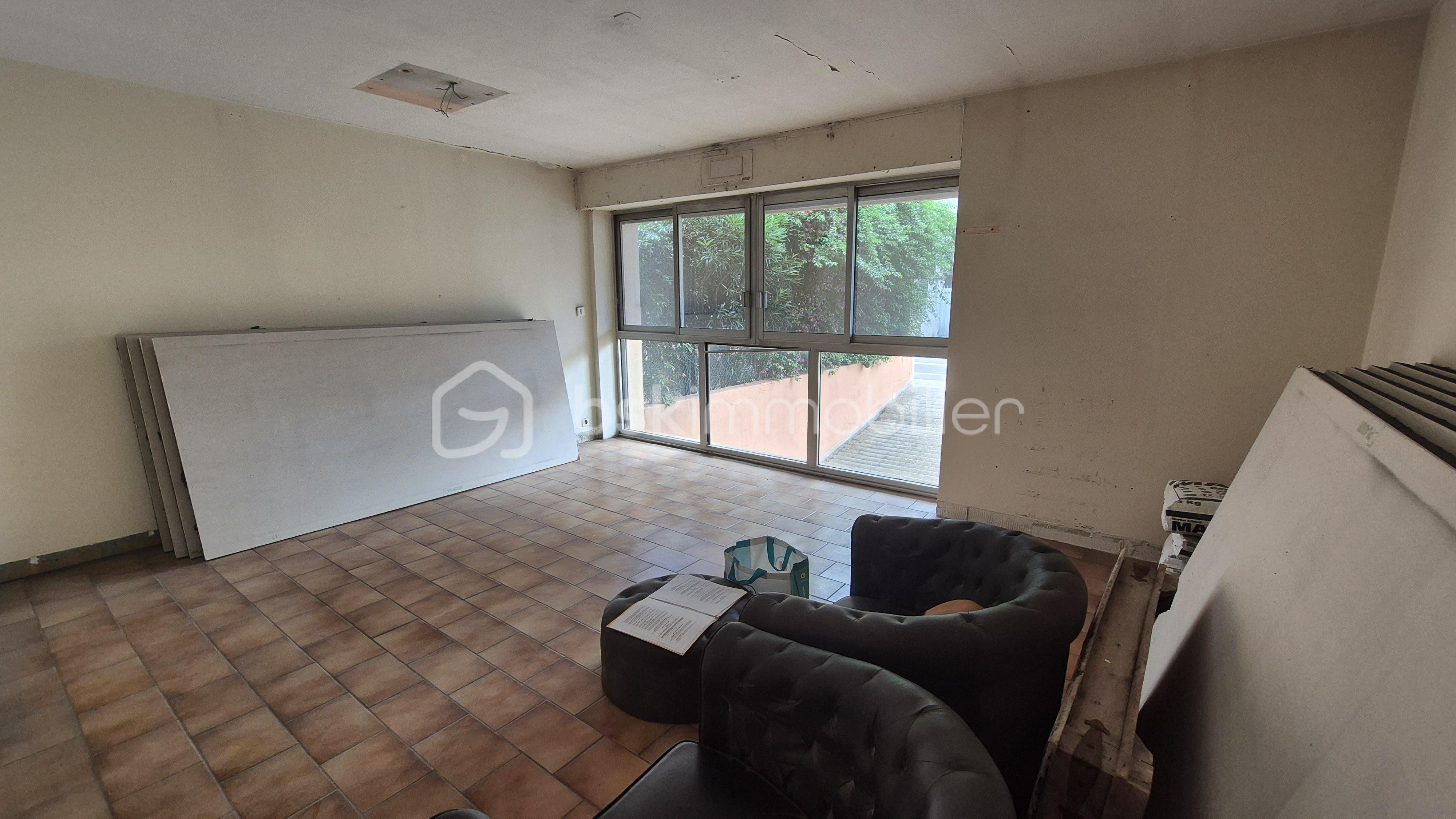 Immeuble de 376 m² - 20250721_120731.jpg