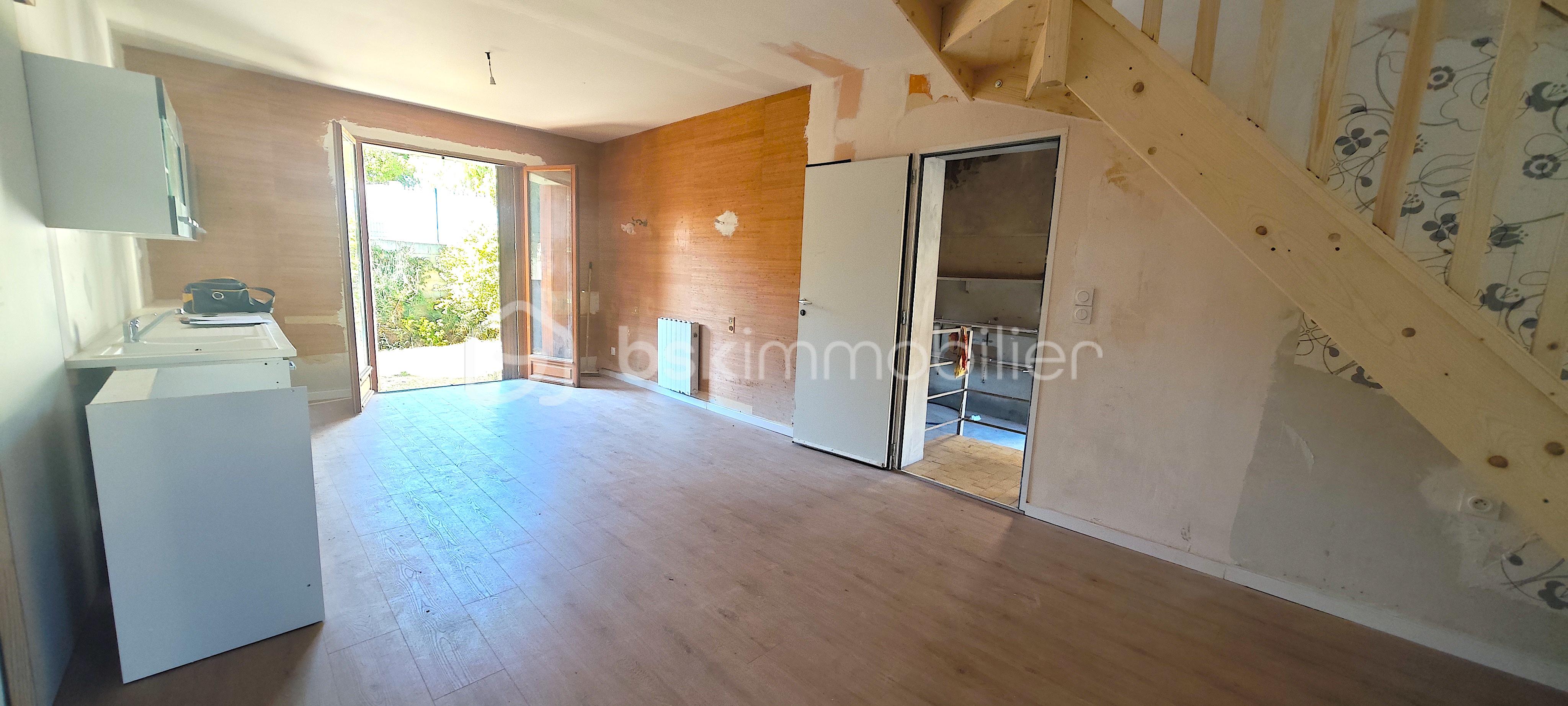 Maison de 130 m² - Salonpg.jpg
