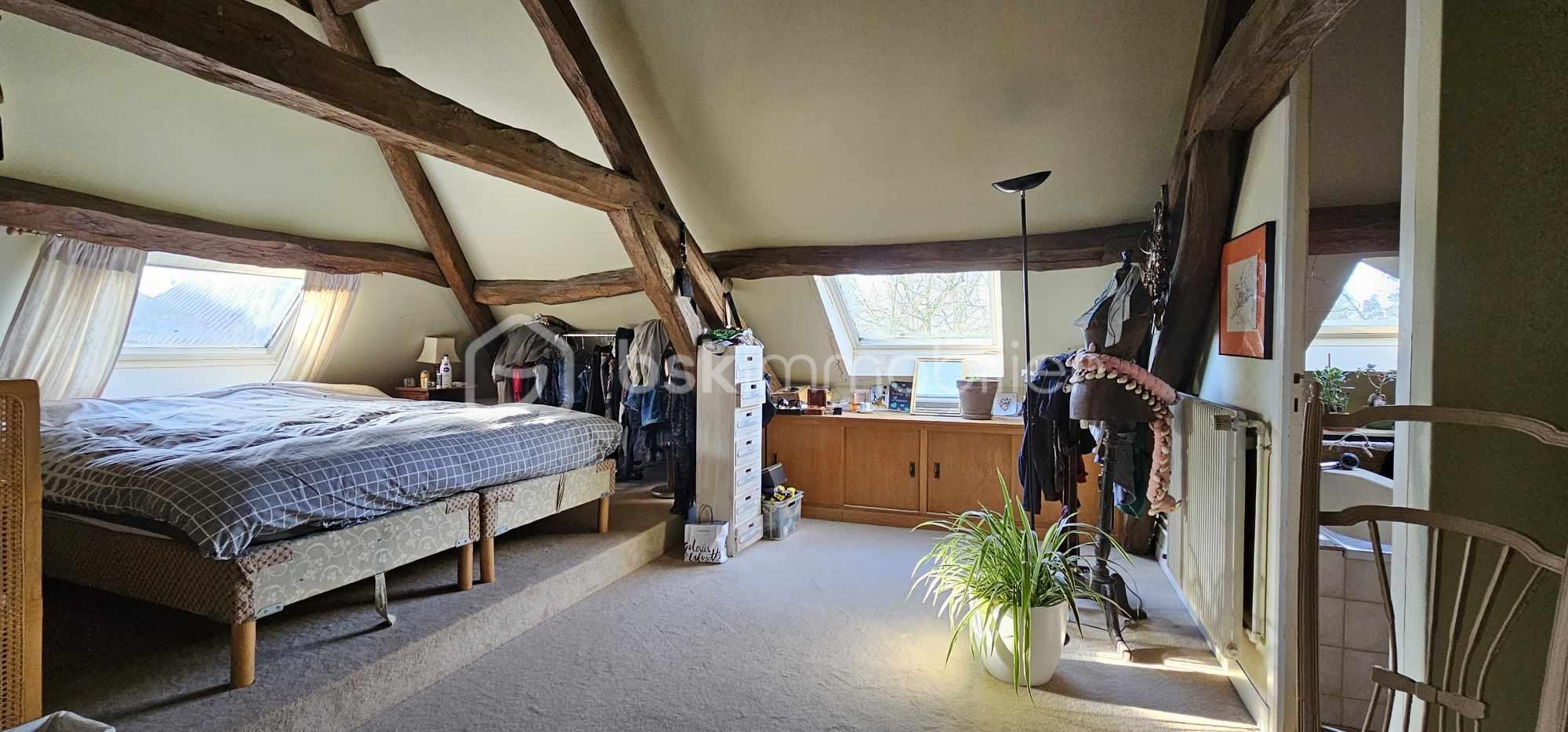 Immeuble mixte de 700 m² - 429310795_365061803099110_8474340122335387864_n.jpg