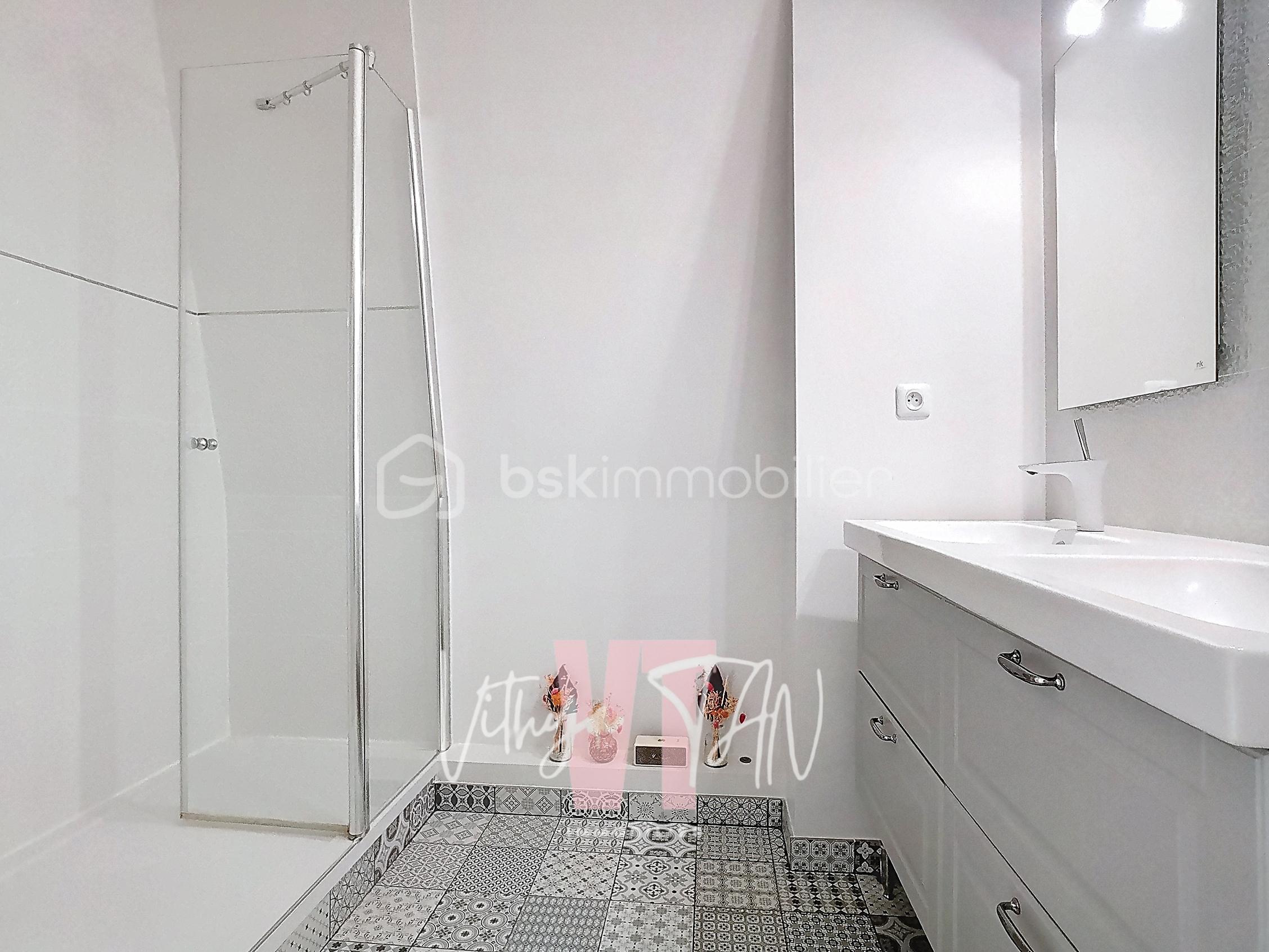 Appartement de 112 m² - 22 SDE-2.jpg