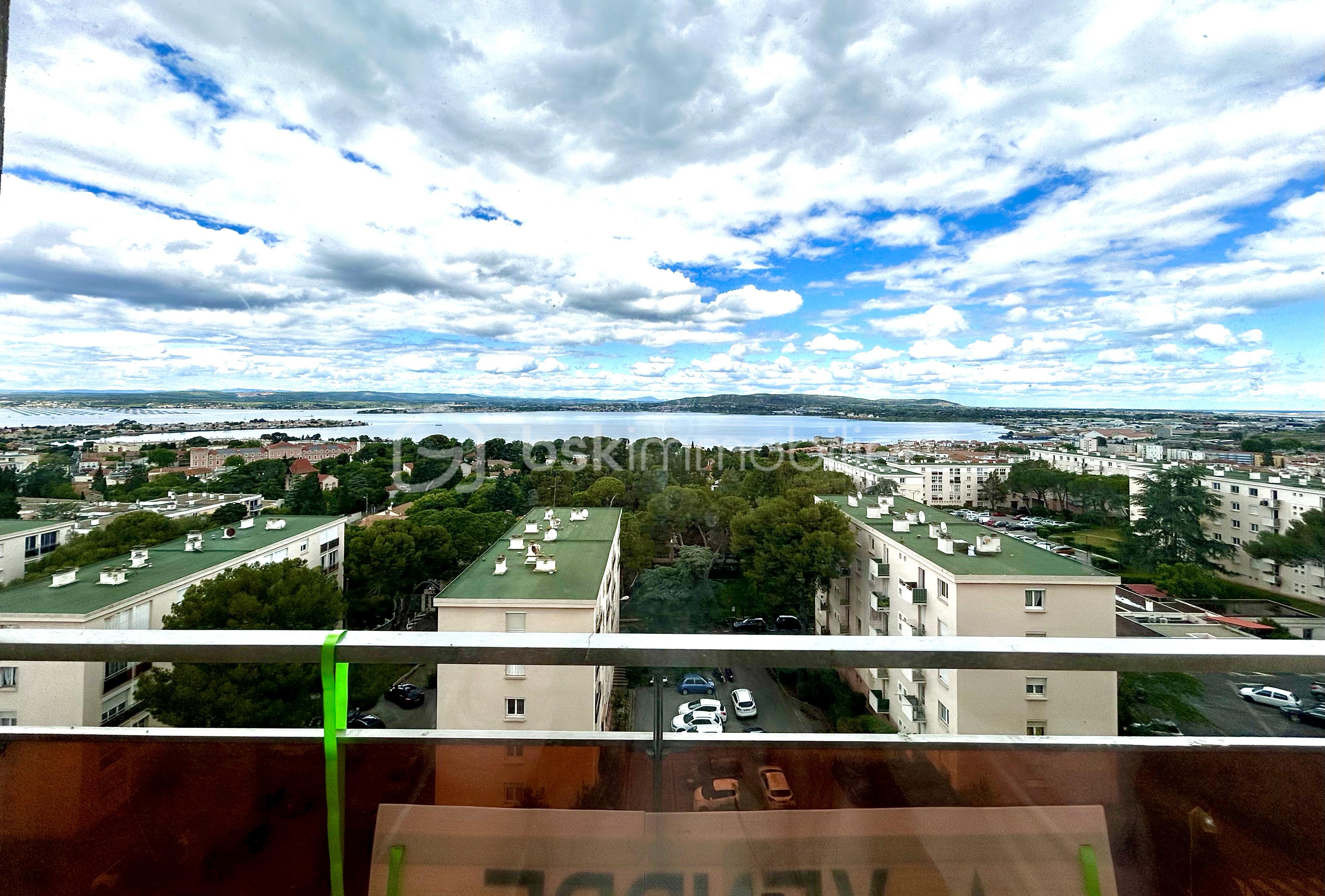 Appartement 4 pièces 74 m² · à Sete · 74 m² · 158 800 €