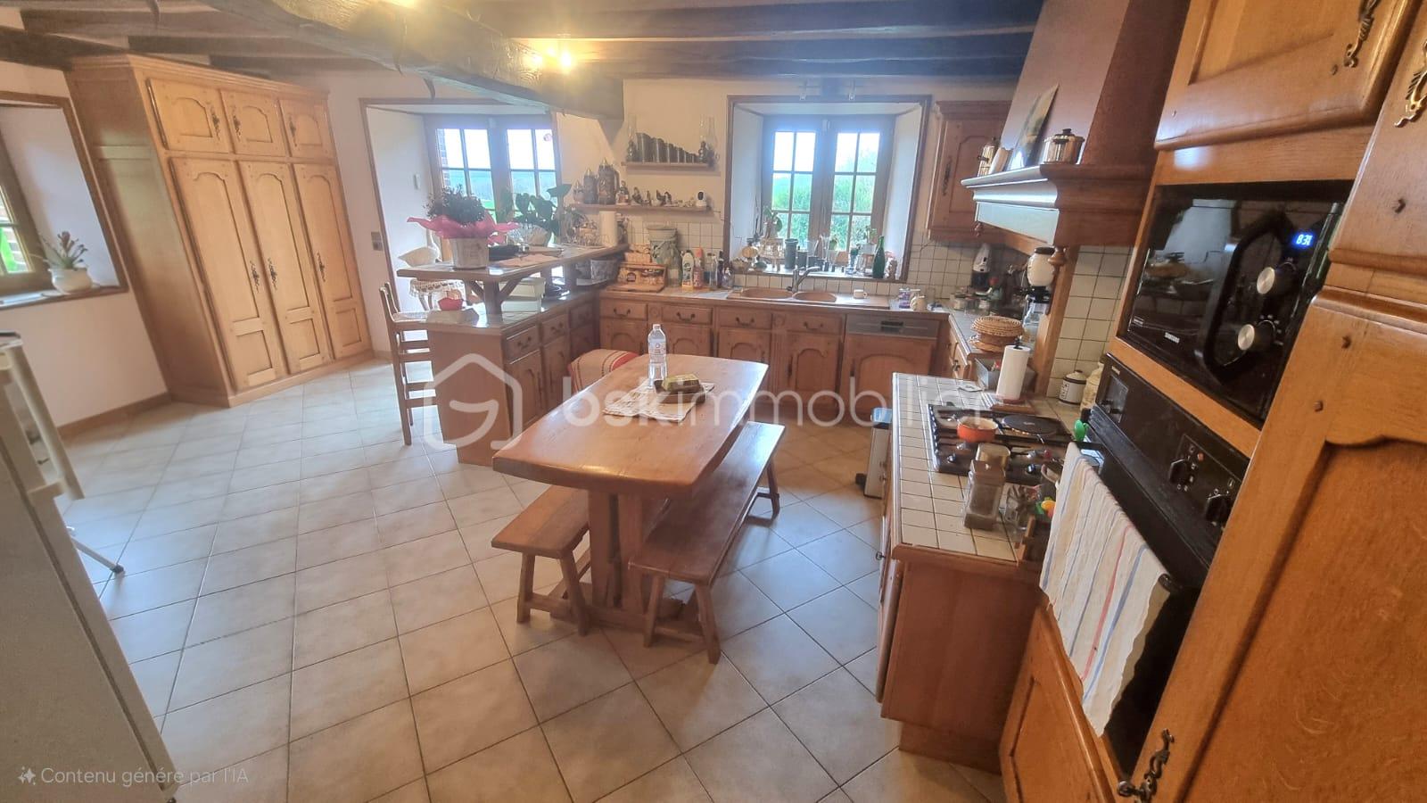 Maison ancienne de 220 m² - IMG-20250917-WA0007.jpg