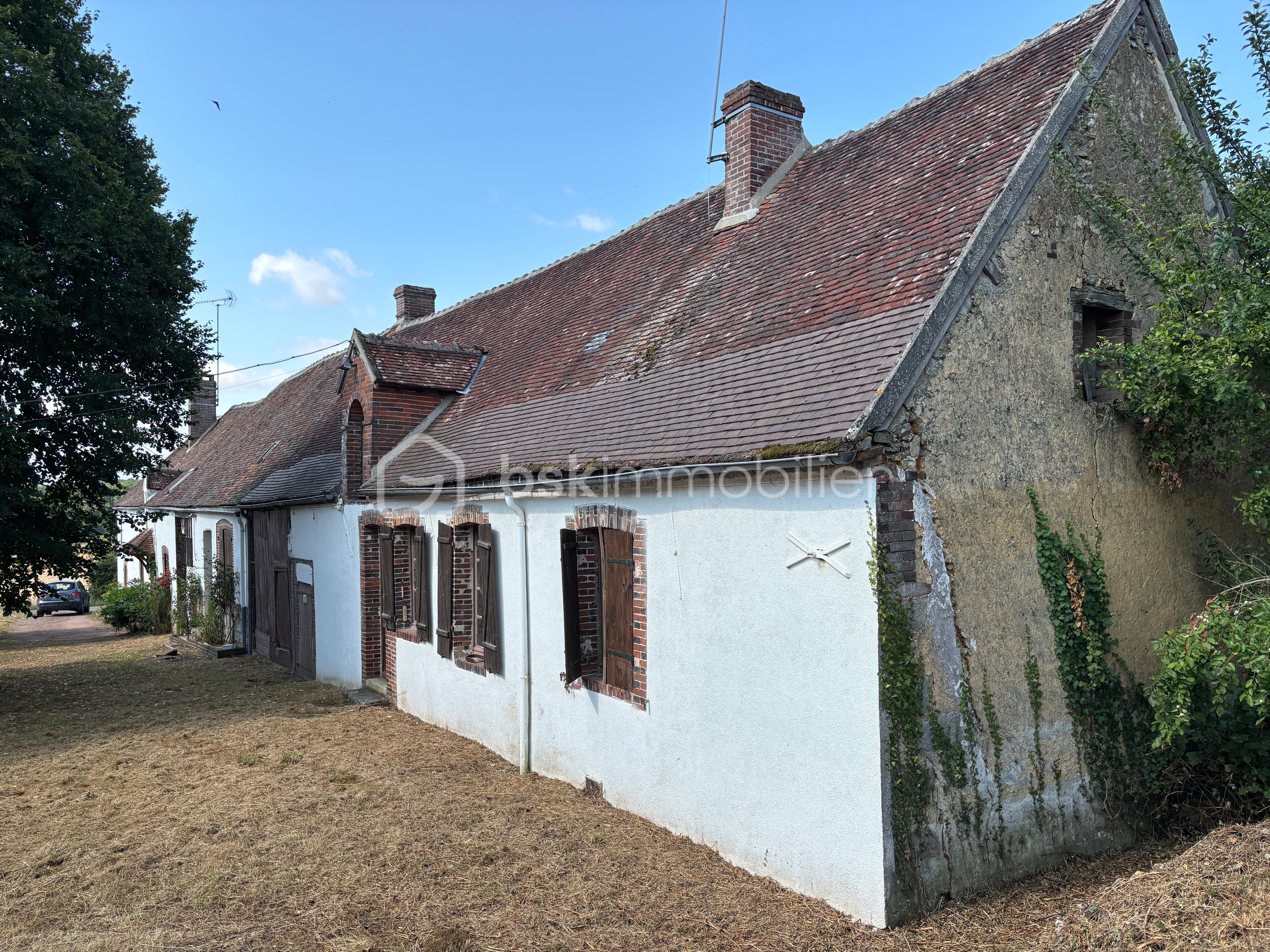 Maison ancienne de 220 m² - IMG-20250715-WA0011.jpg