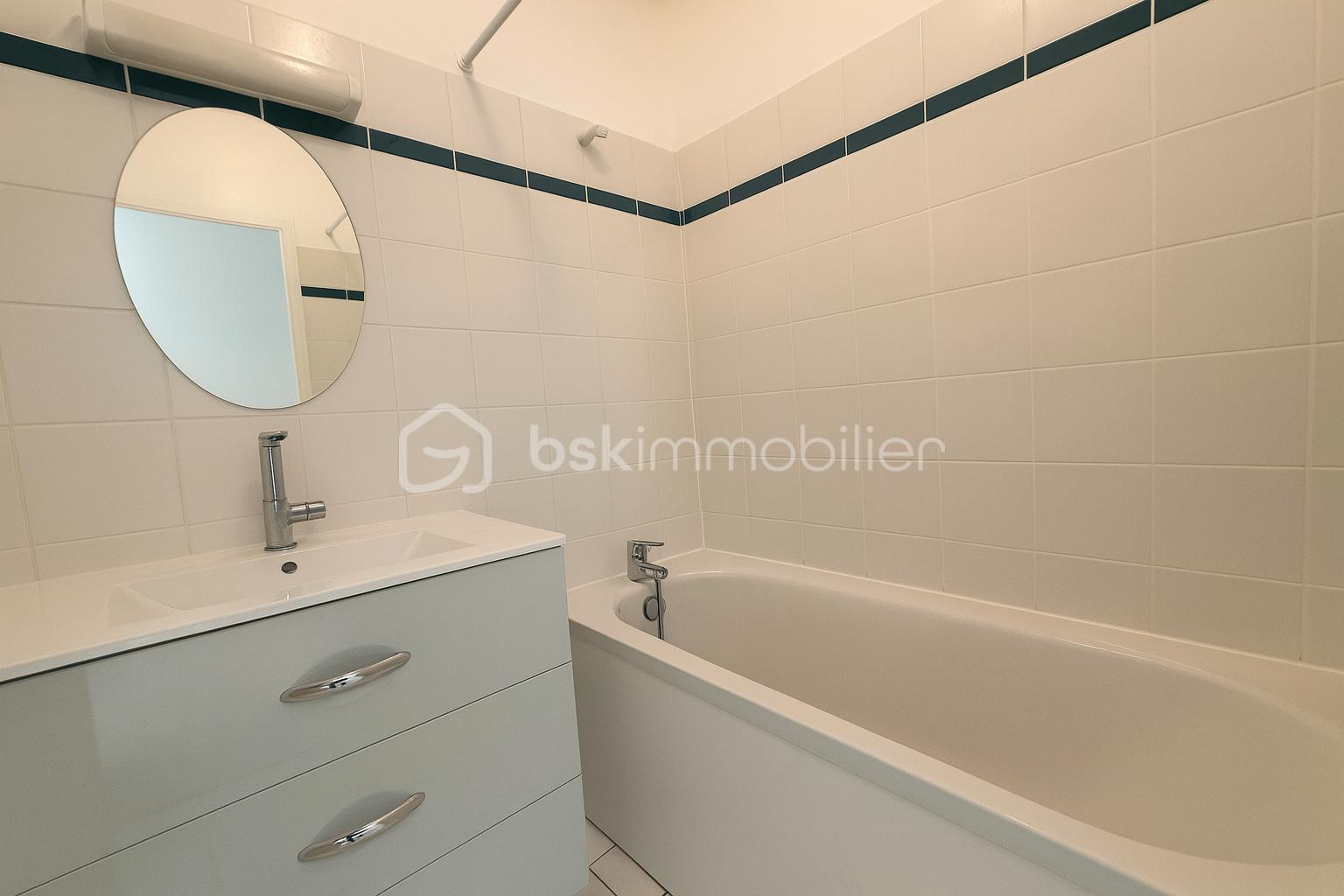 Appartement de 46 m² - 18228BD1-F547-49ED-9970-D67429959BF8.PNG