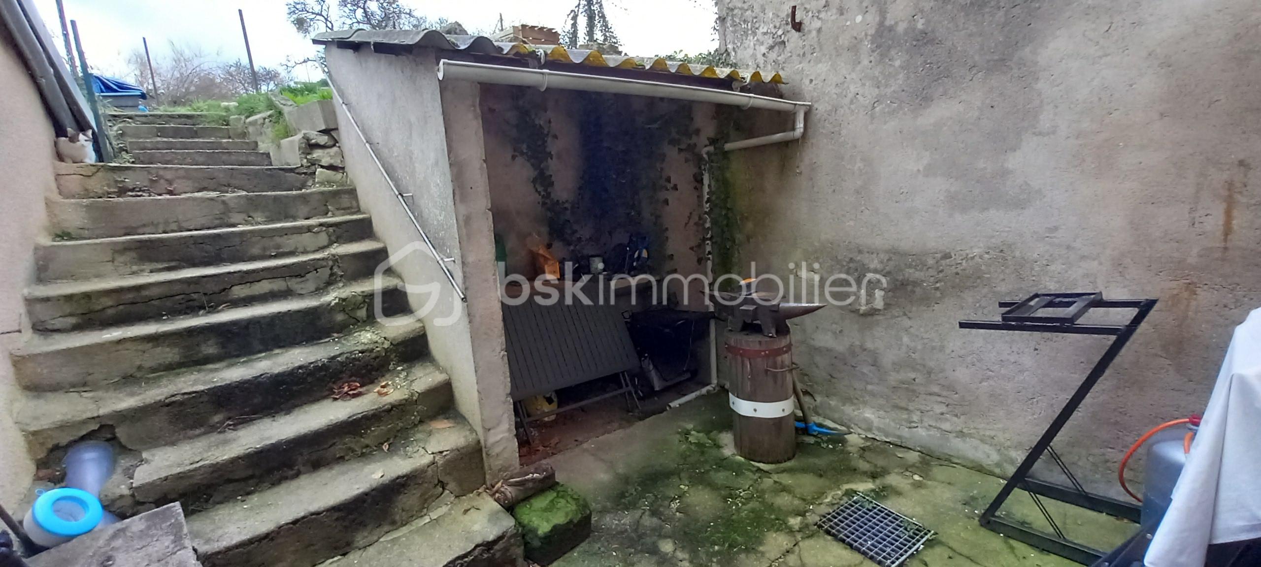 Maison ancienne de 97 m² - 20251121_150957.jpg