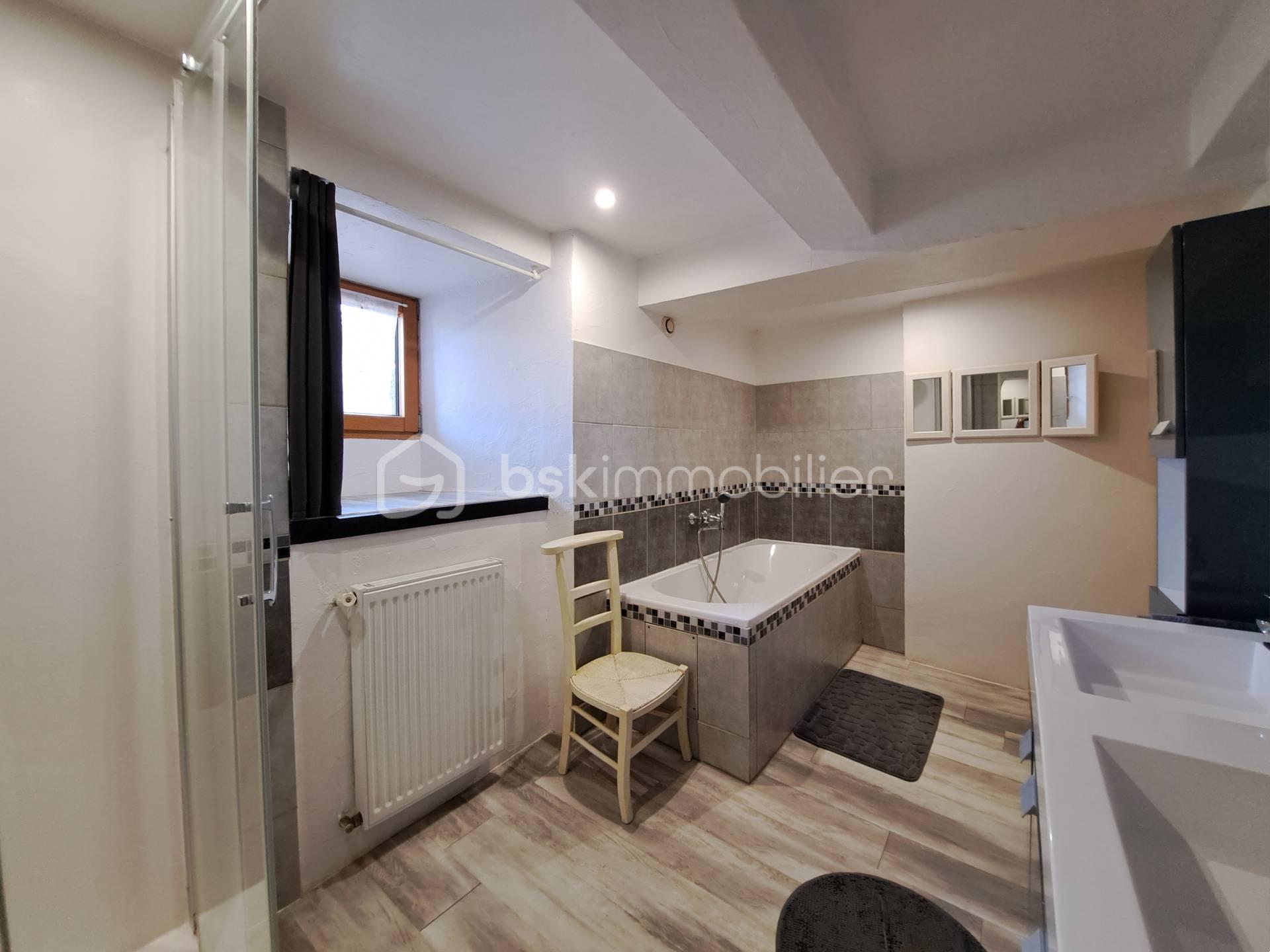 salle de bains 1.jpg