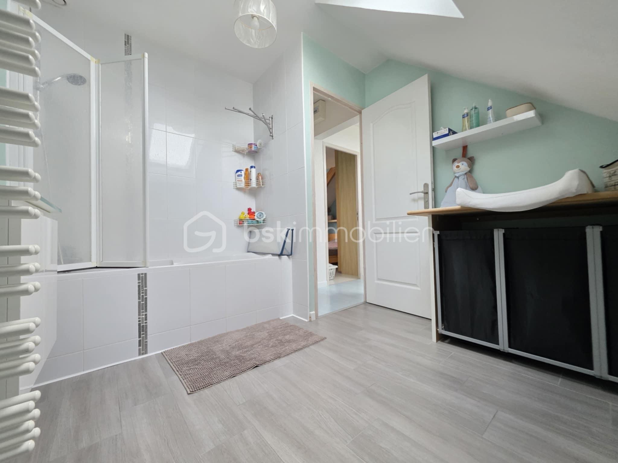 Pavillon de 79 m² - a2b16220-2dd6-4e66-a0a2-a603d91eada6.jpeg