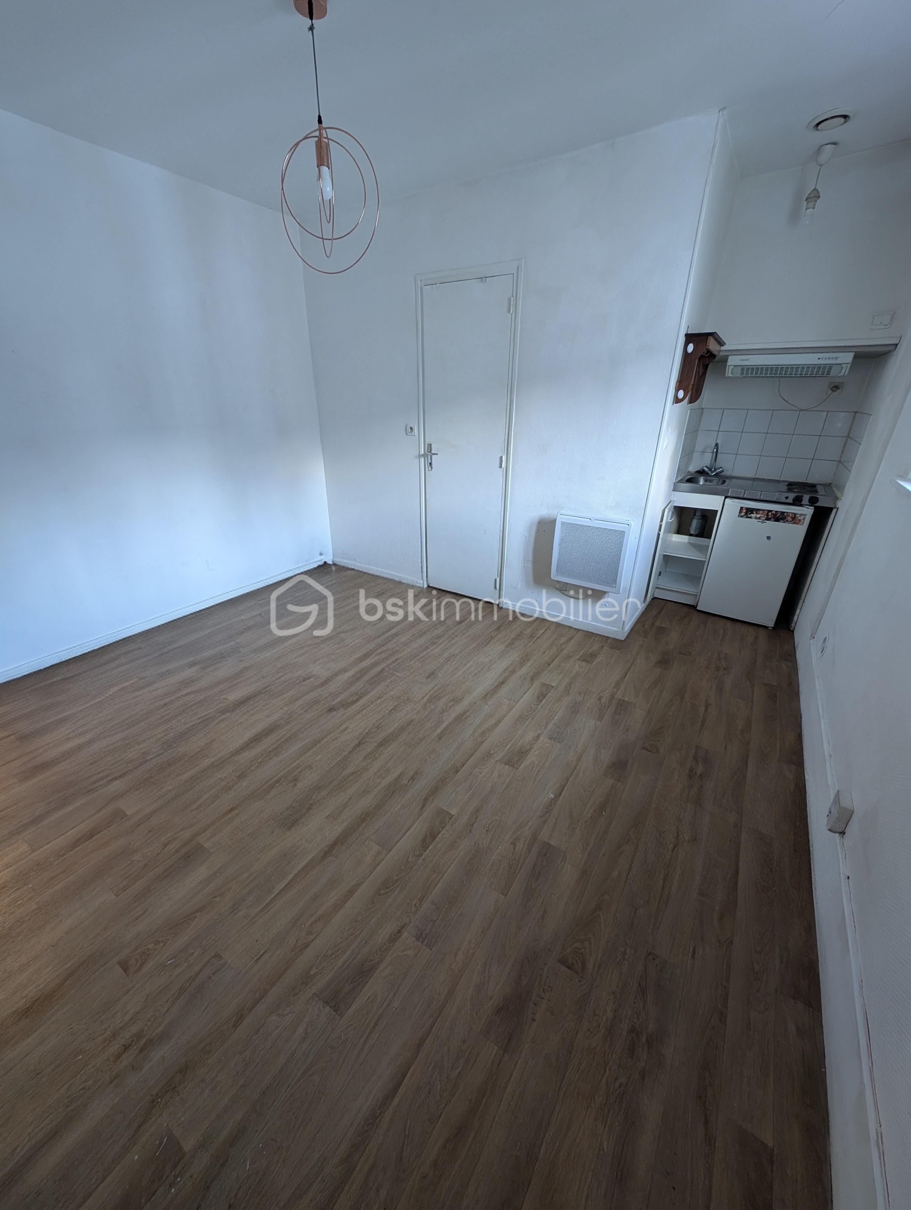 Immeuble de 100 m² - 7026.jpg