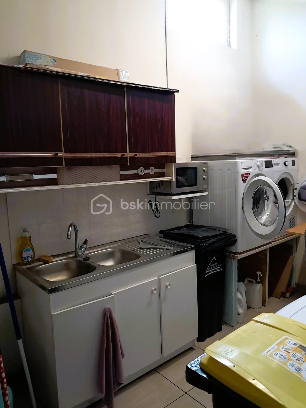 Fonds de commerce - Buanderie coiff.jpg