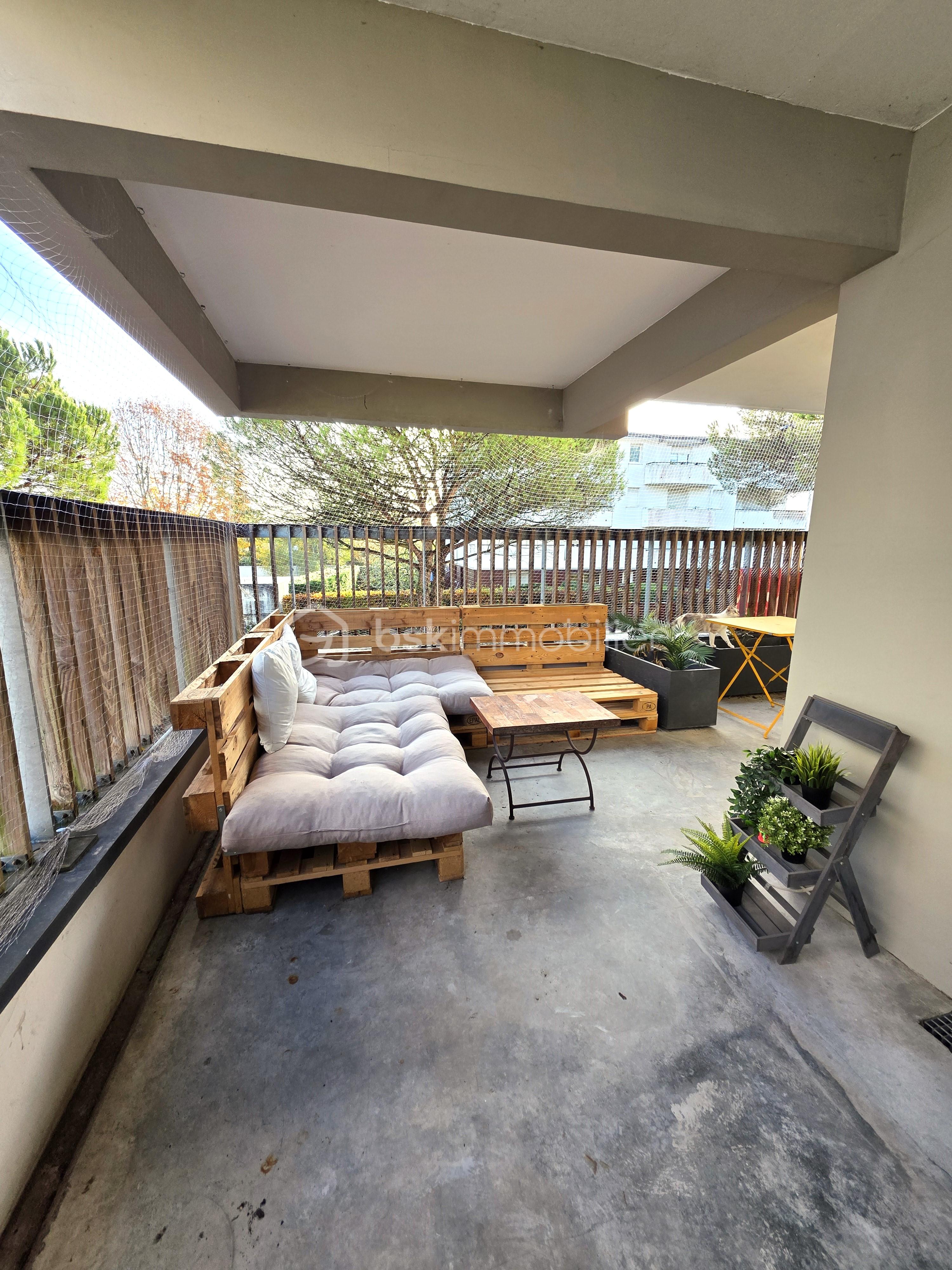 Appartement de 63 m² - Terrasse 1.jpg