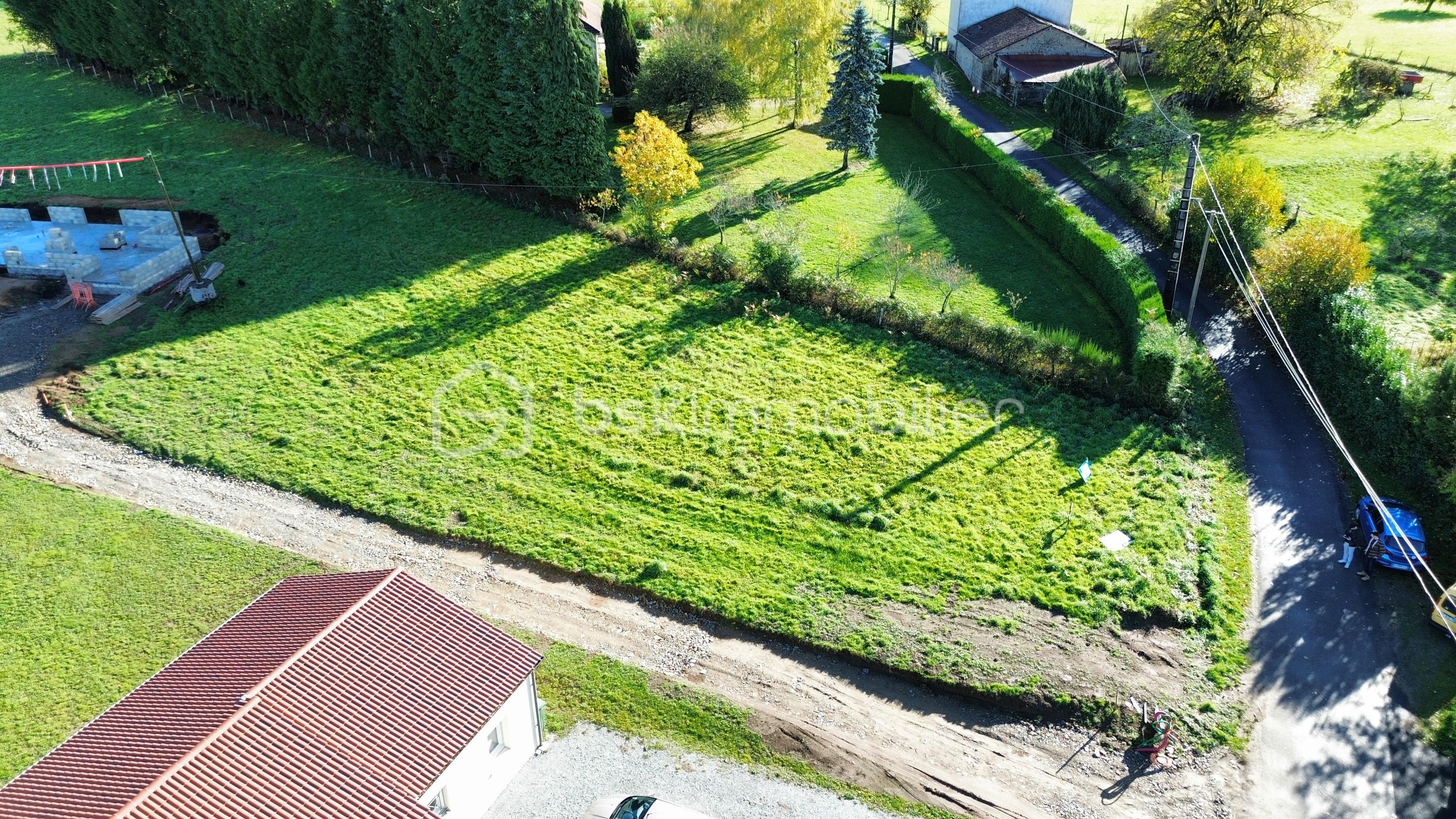 Terrain de 1 267 m²