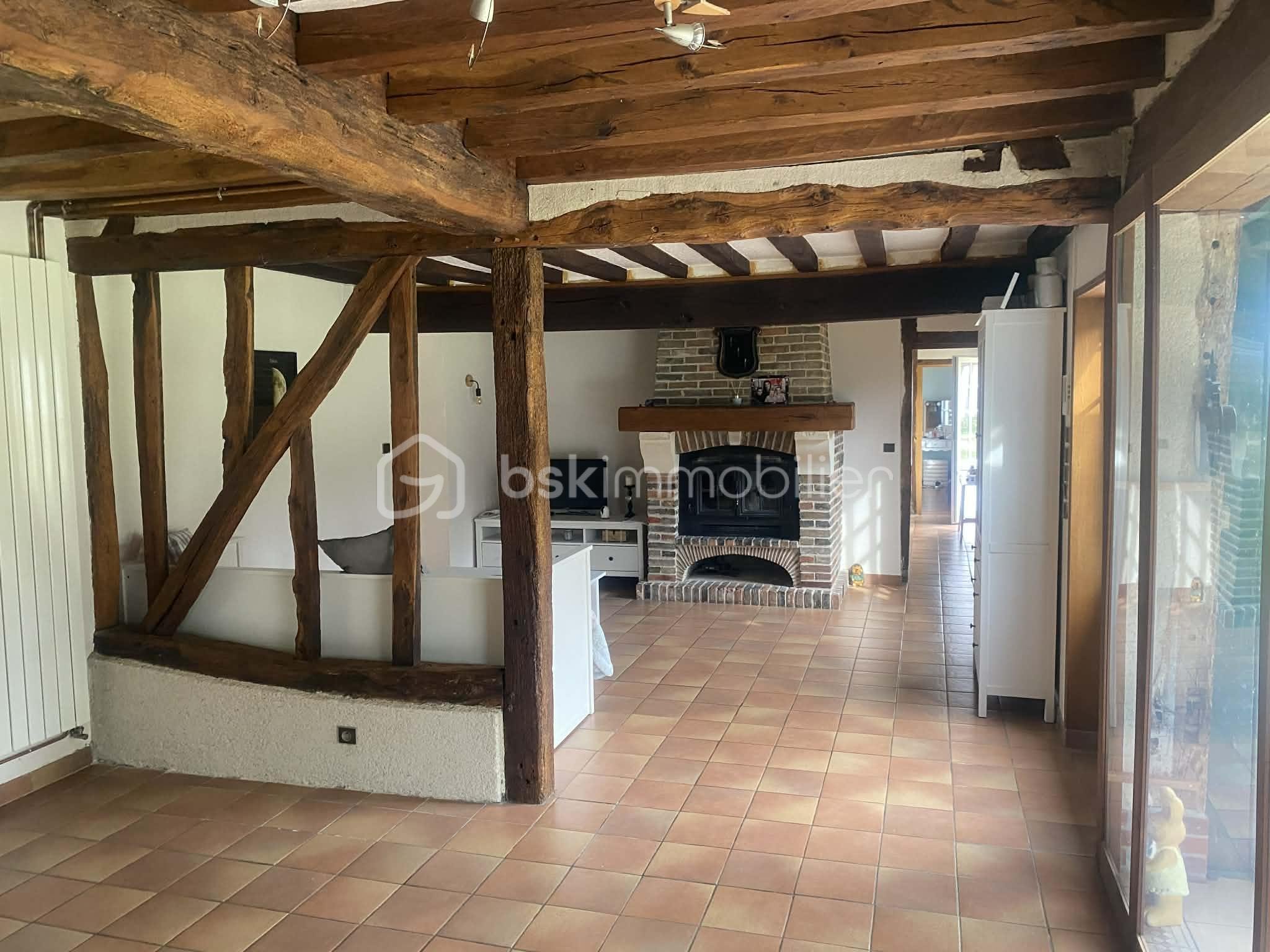 Maison ancienne de 205 m² - 32aea283-97a5-4a18-86b8-2ac1fe81ede3.jfif