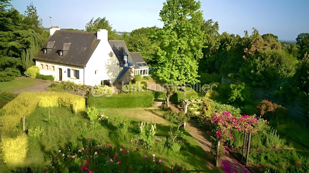 Maison de 184 m² - 16.9 Roscanet-jpg.jpg