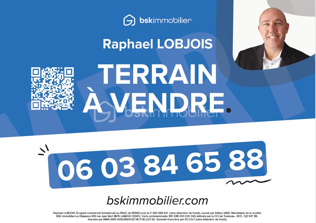 Terrain de 930 m²