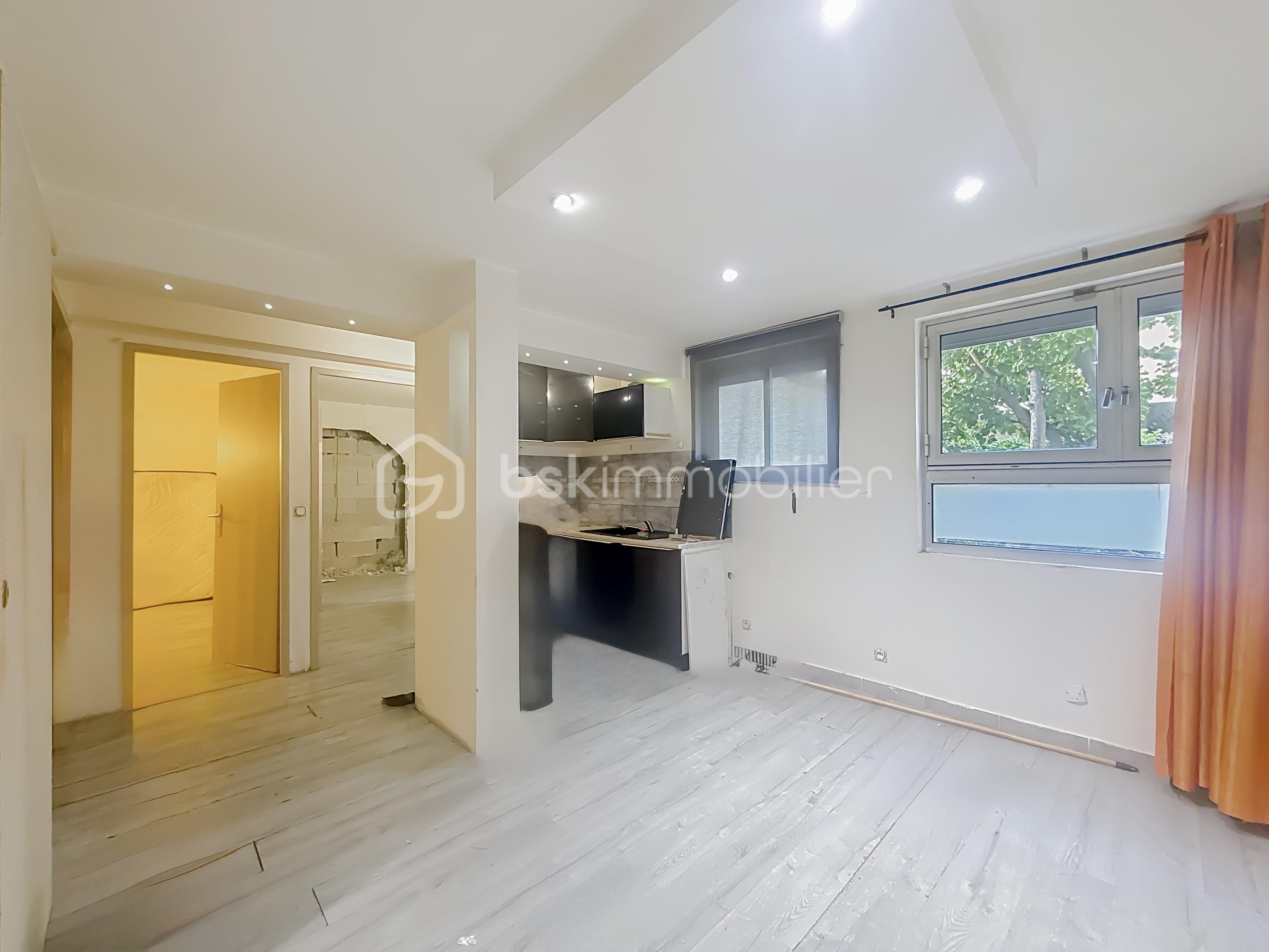 Appartement de 92 m² - local-palavas_00001.jpg