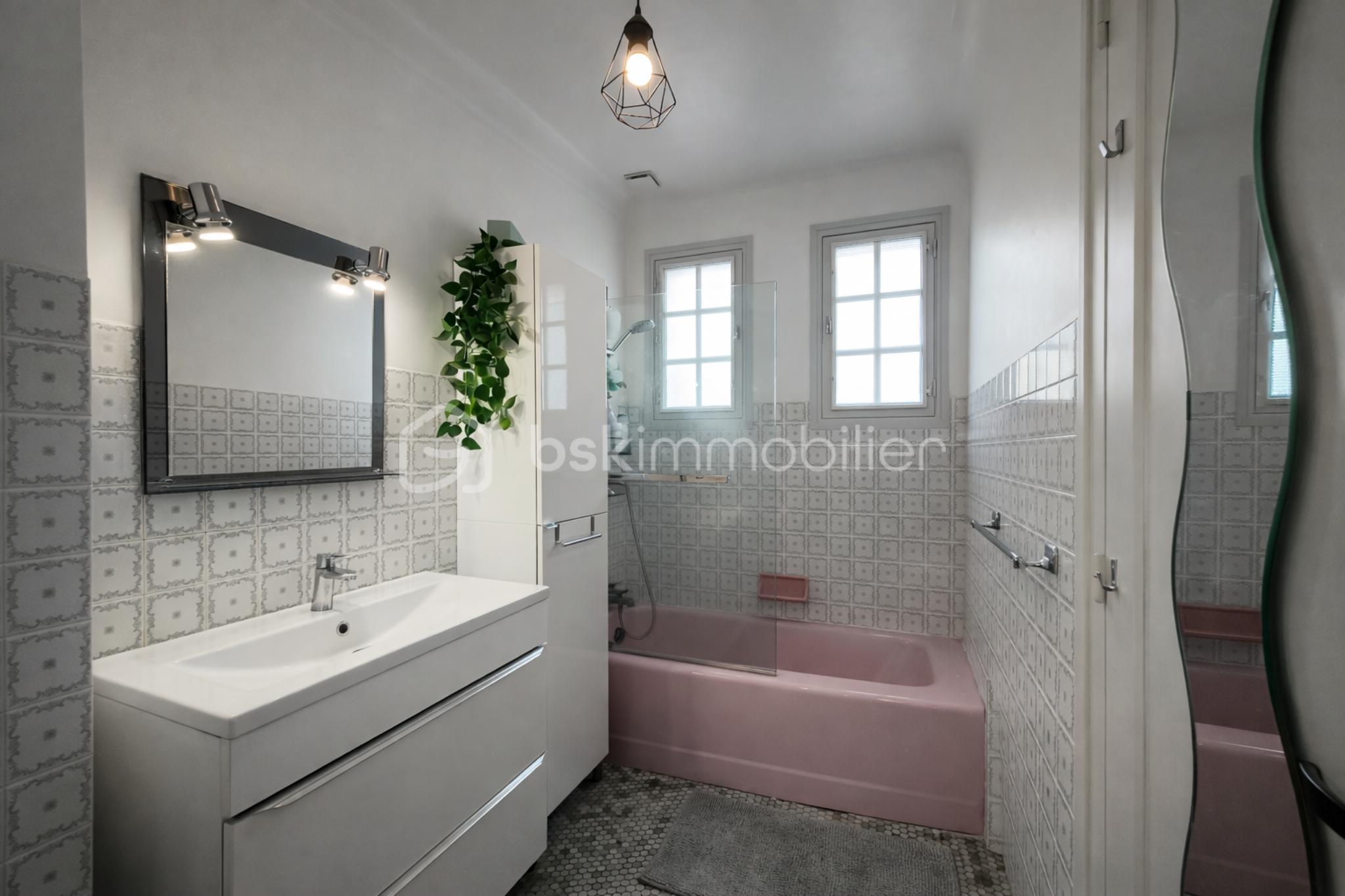 salledebains annonce.png