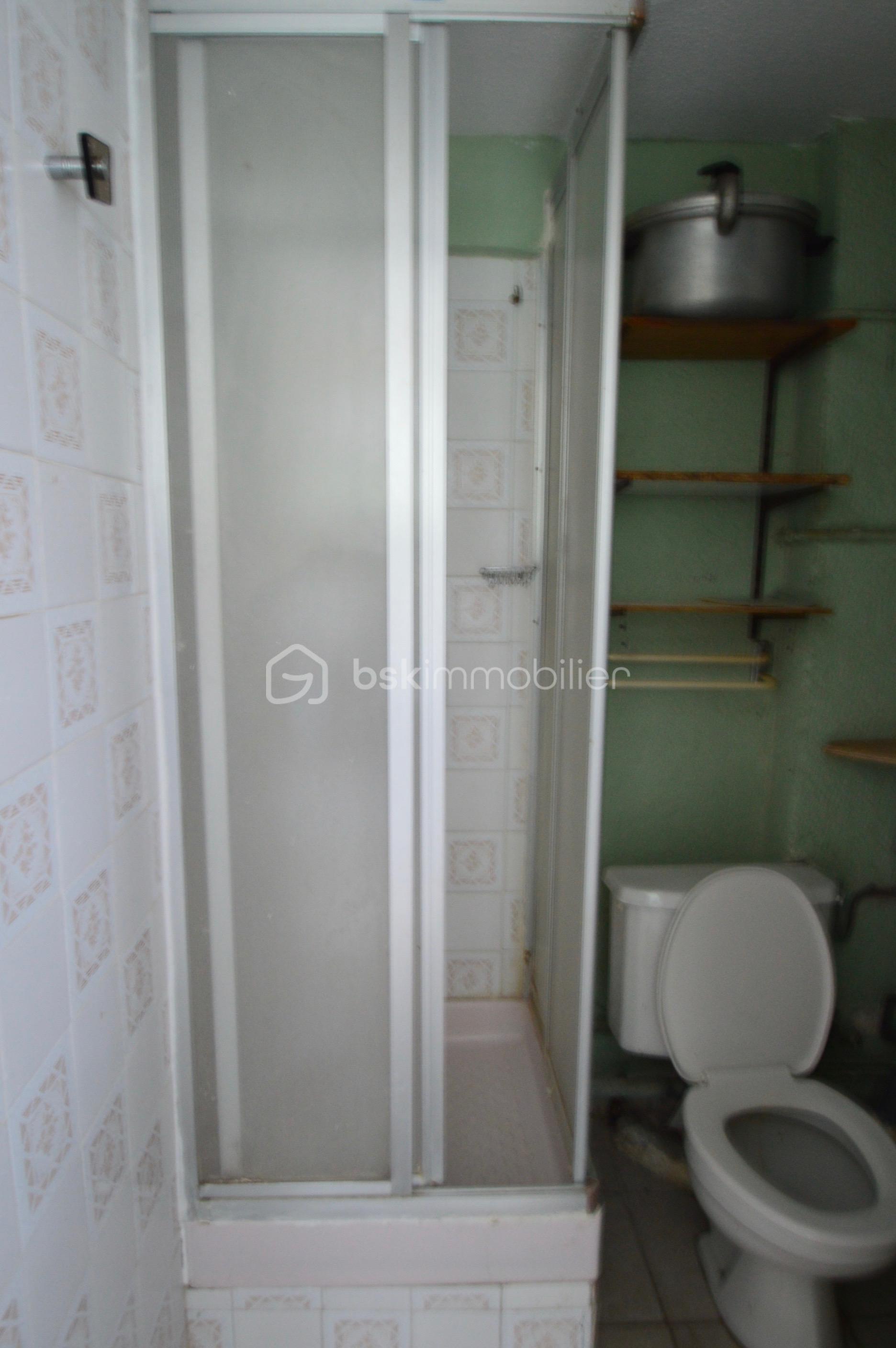 Local d'activités de 40 m² - 8 - 1.jpg