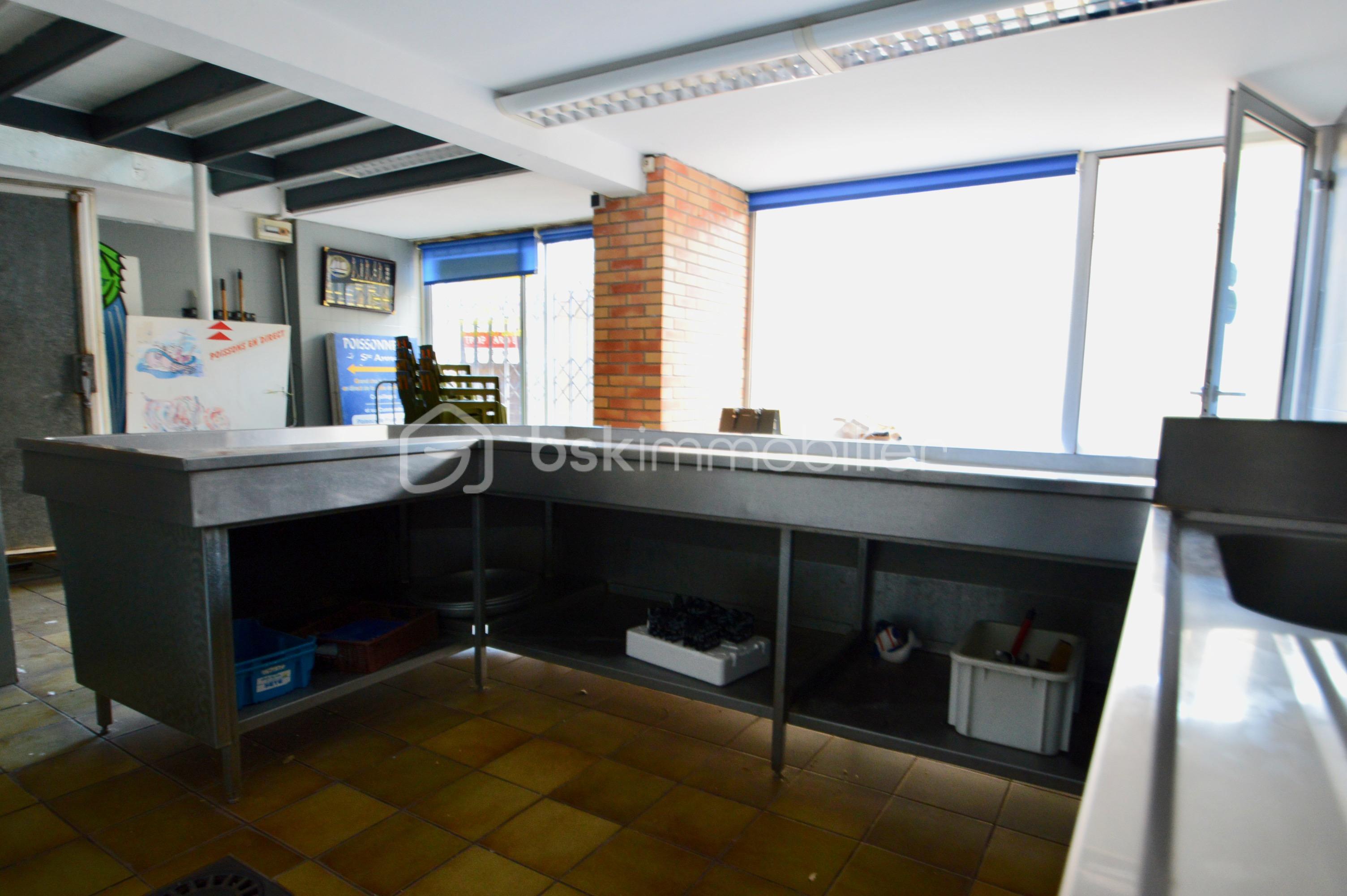 Local d'activités de 40 m² - 3 - 1.jpg