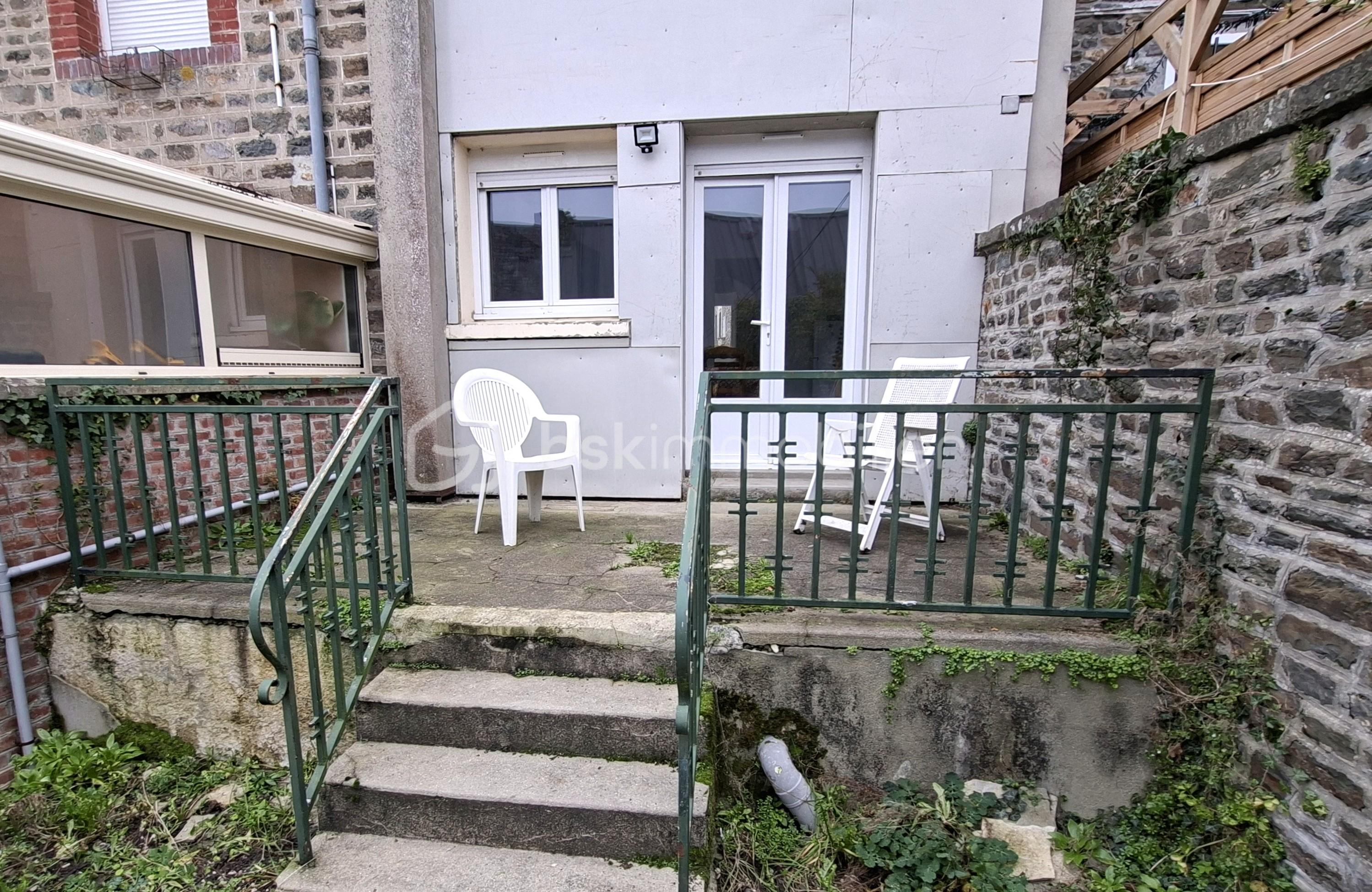 Maison de 75 m² - ETIENNE terrasse ple .jpg