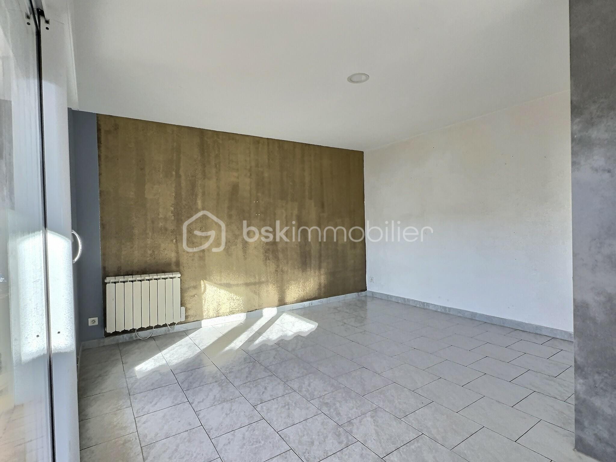 Immeuble de 500 m² - exposio_133383486.jpg