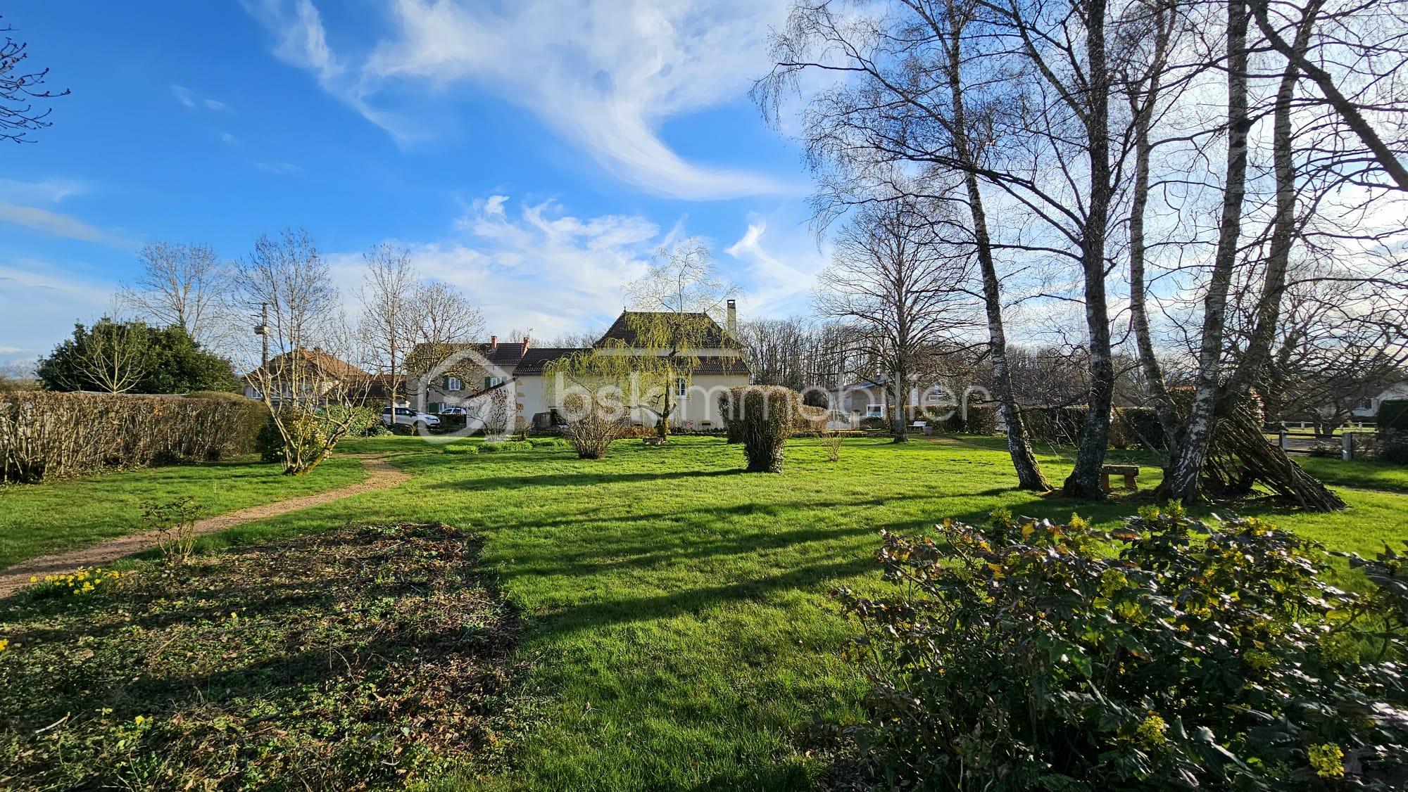 WhatsApp Image 2026-04-01 at 15.58.05(2).jpeg