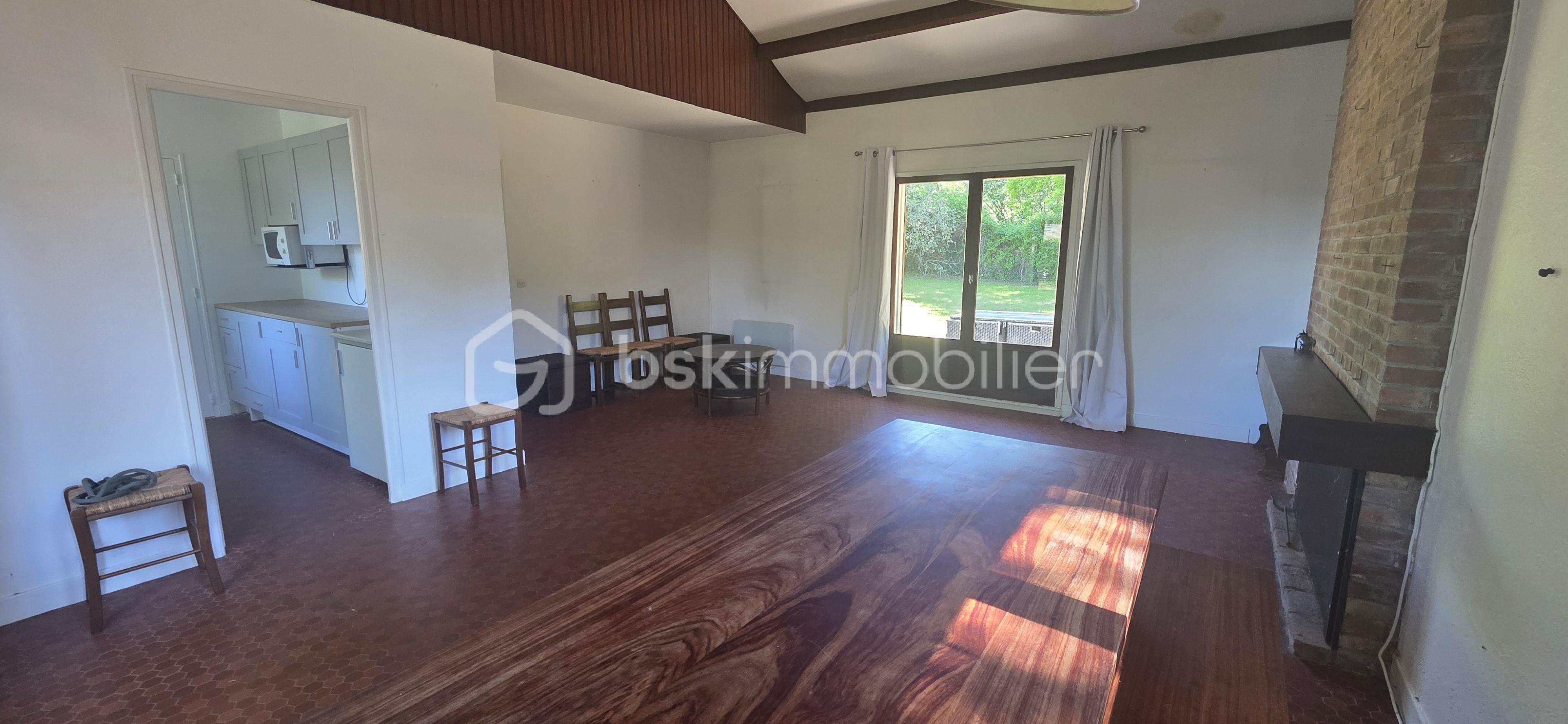 Salon, salle à manger.jpg