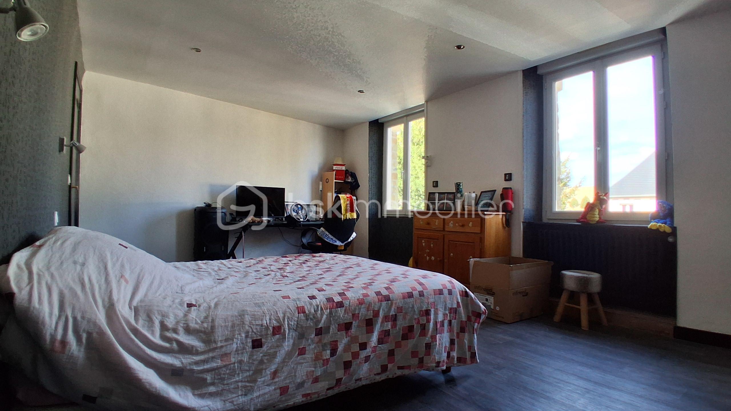 Maison en pierre de 139,50 m² - CH YVANN  1.jpg