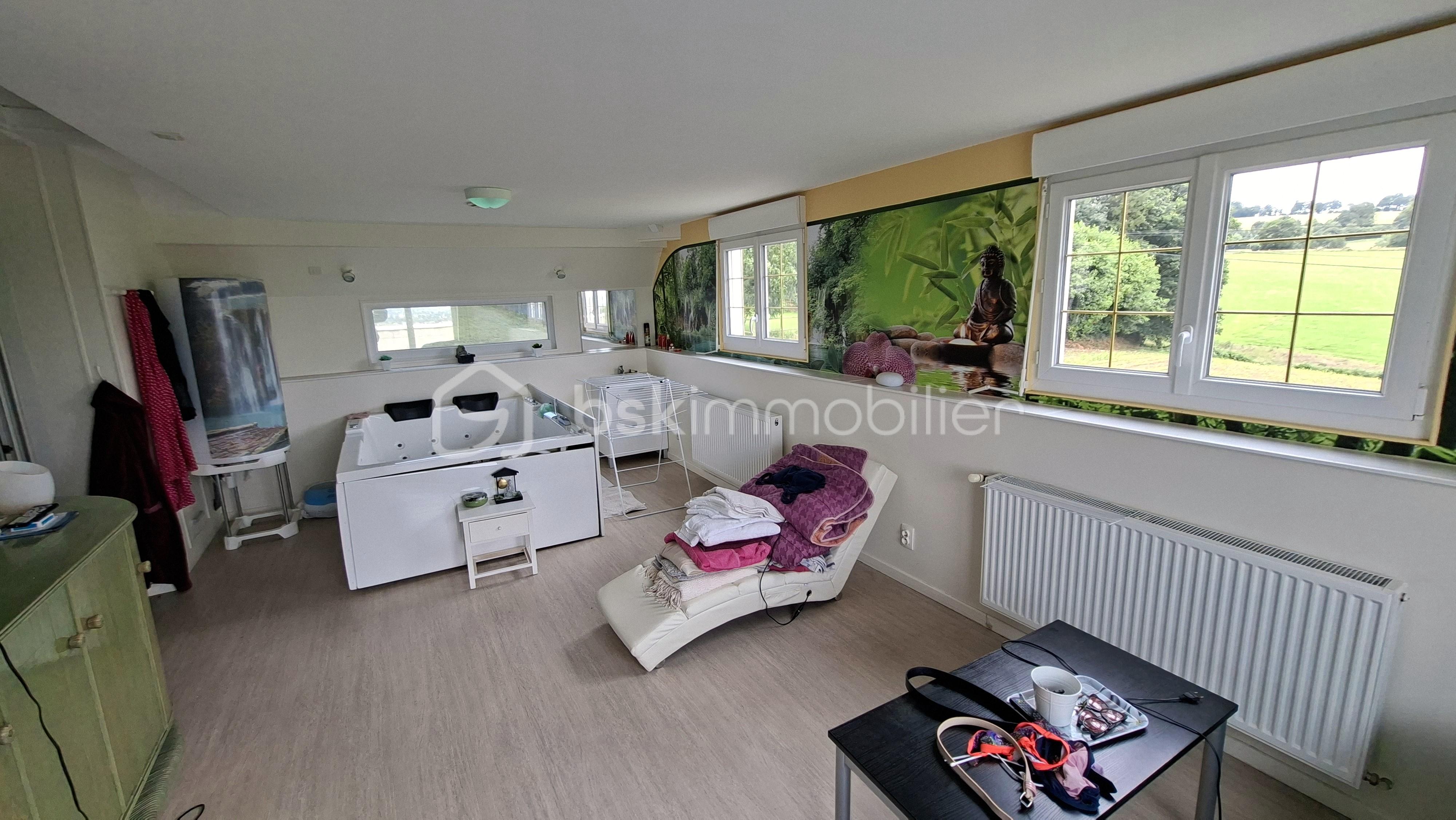 GRAVE CHAMBRE JACCUZI 3.jpg