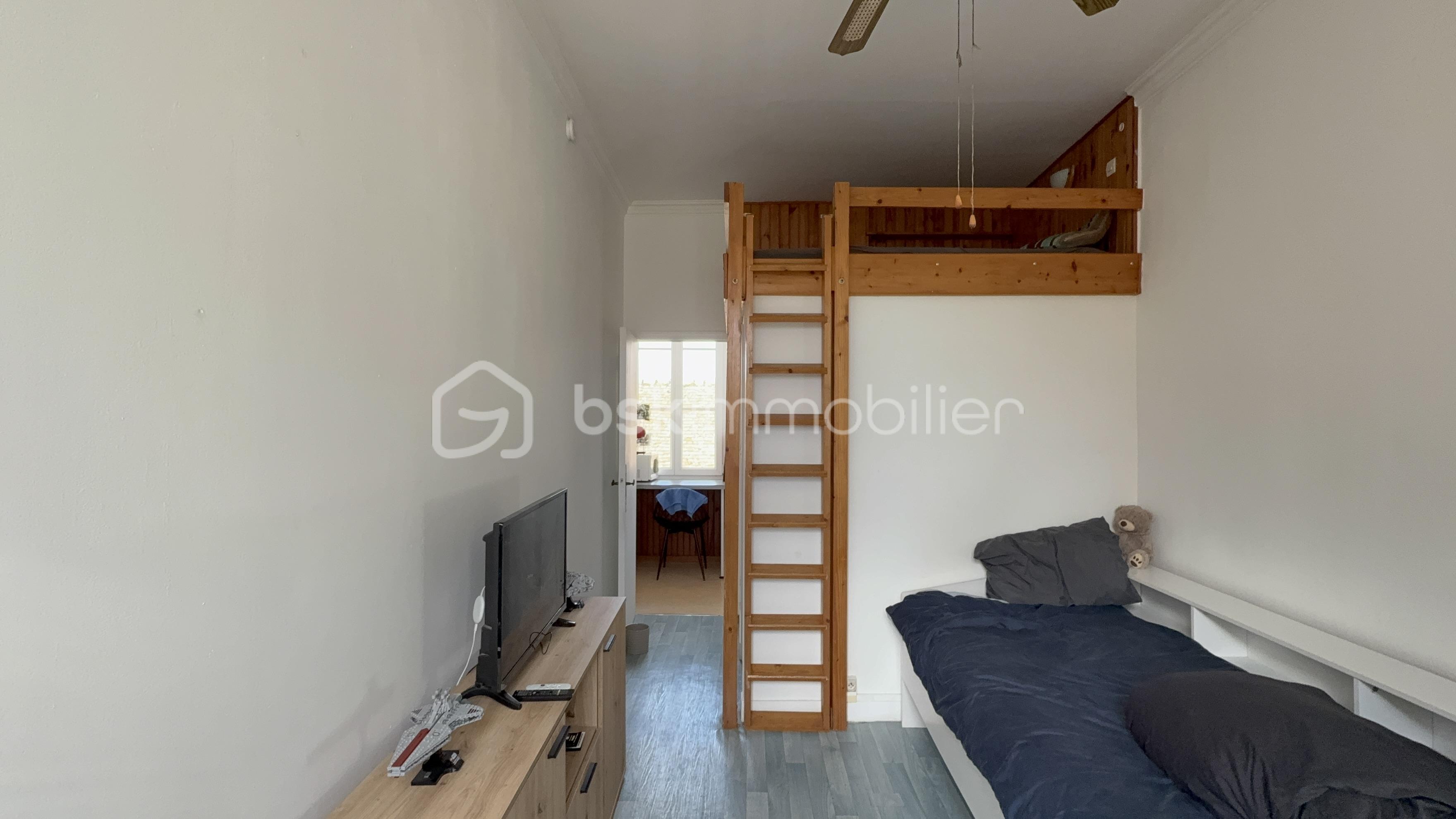 Appartement 3 pièces 49 m² · à Savigné-l'Évêque · 49 m² · 83 500 €