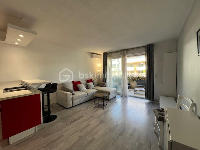 Appartement de 40,54 m² - SALON ET SAM.jpg