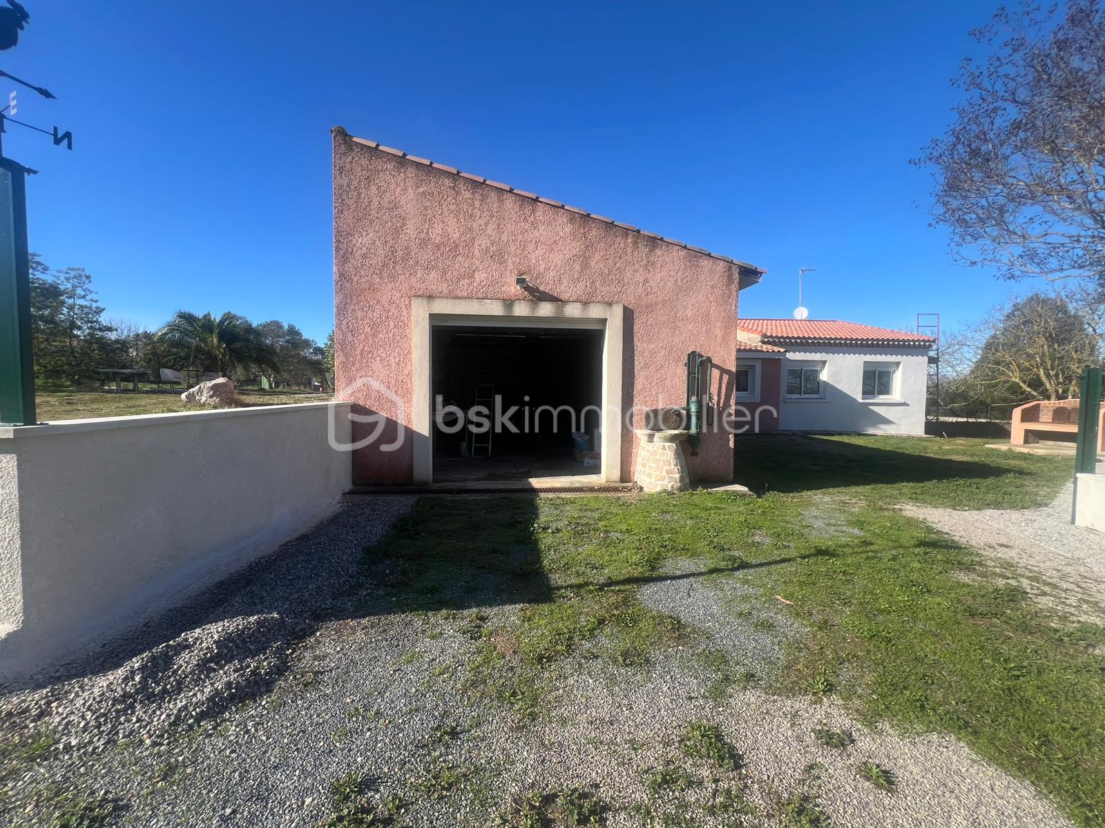 Maison ancienne de 190 m² - photo 13.jpg